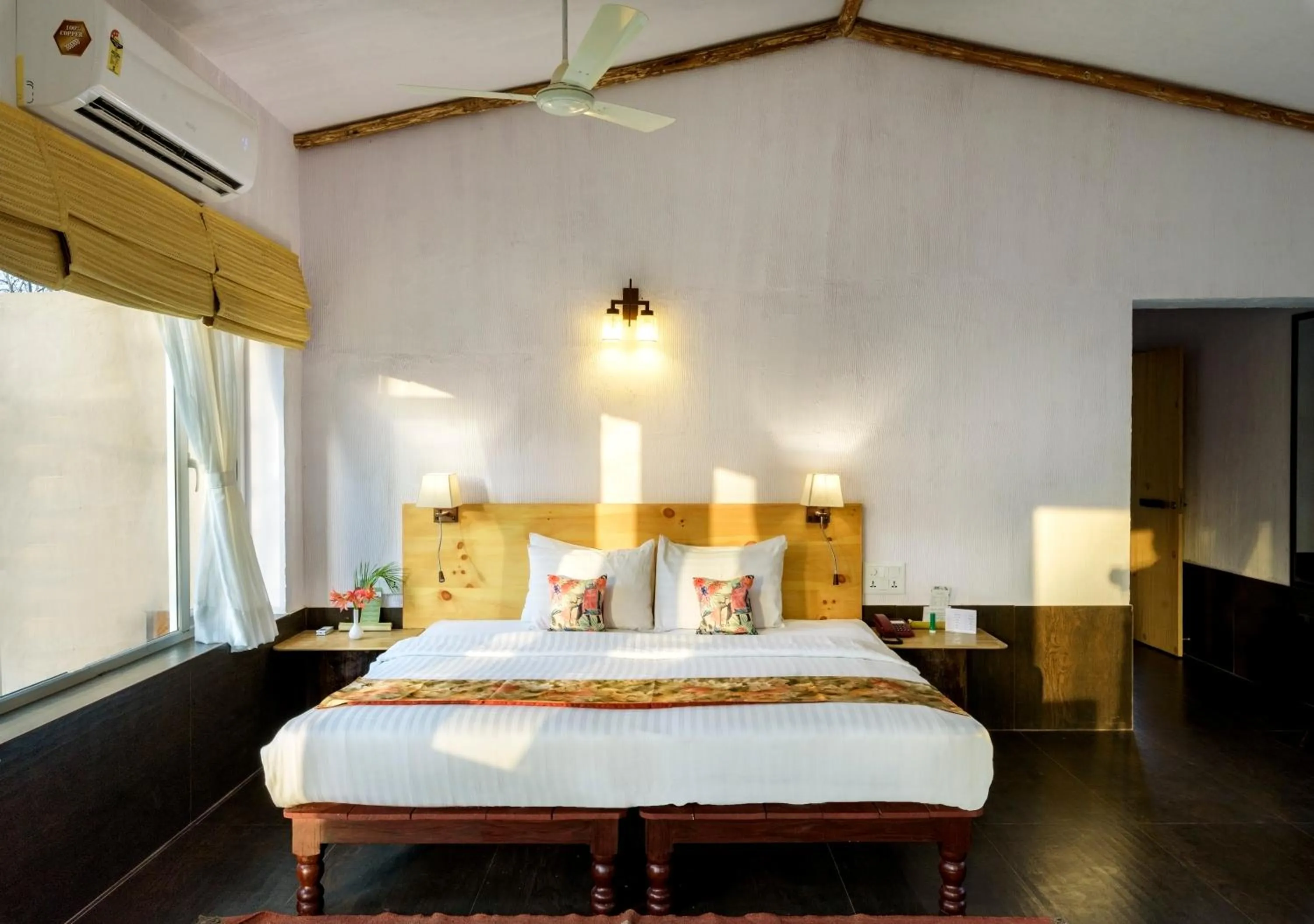 Bed in The Riverwood Forest Retreat Pench