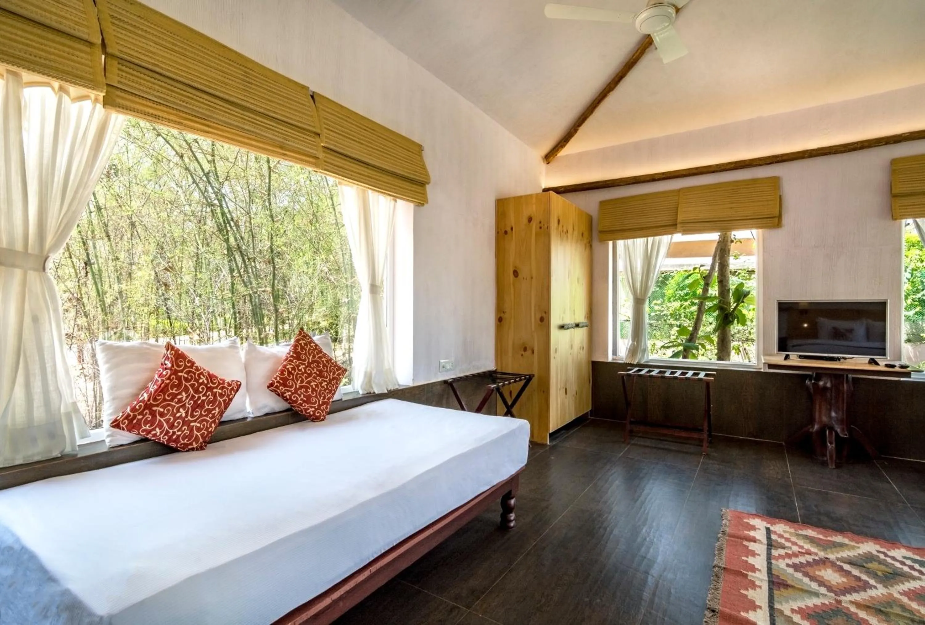 Bed in The Riverwood Forest Retreat Pench