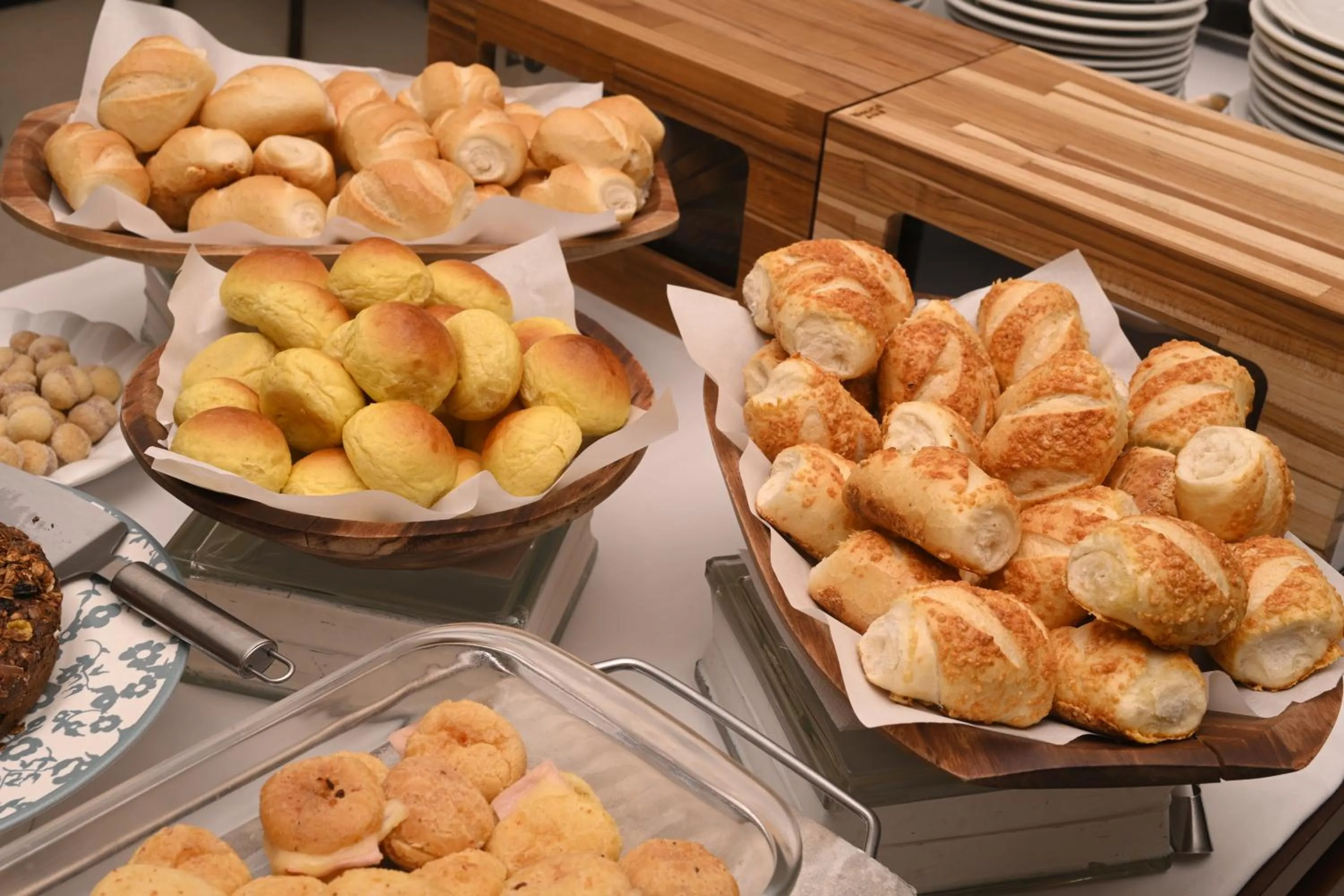 Breakfast in Executive Inn Hotel