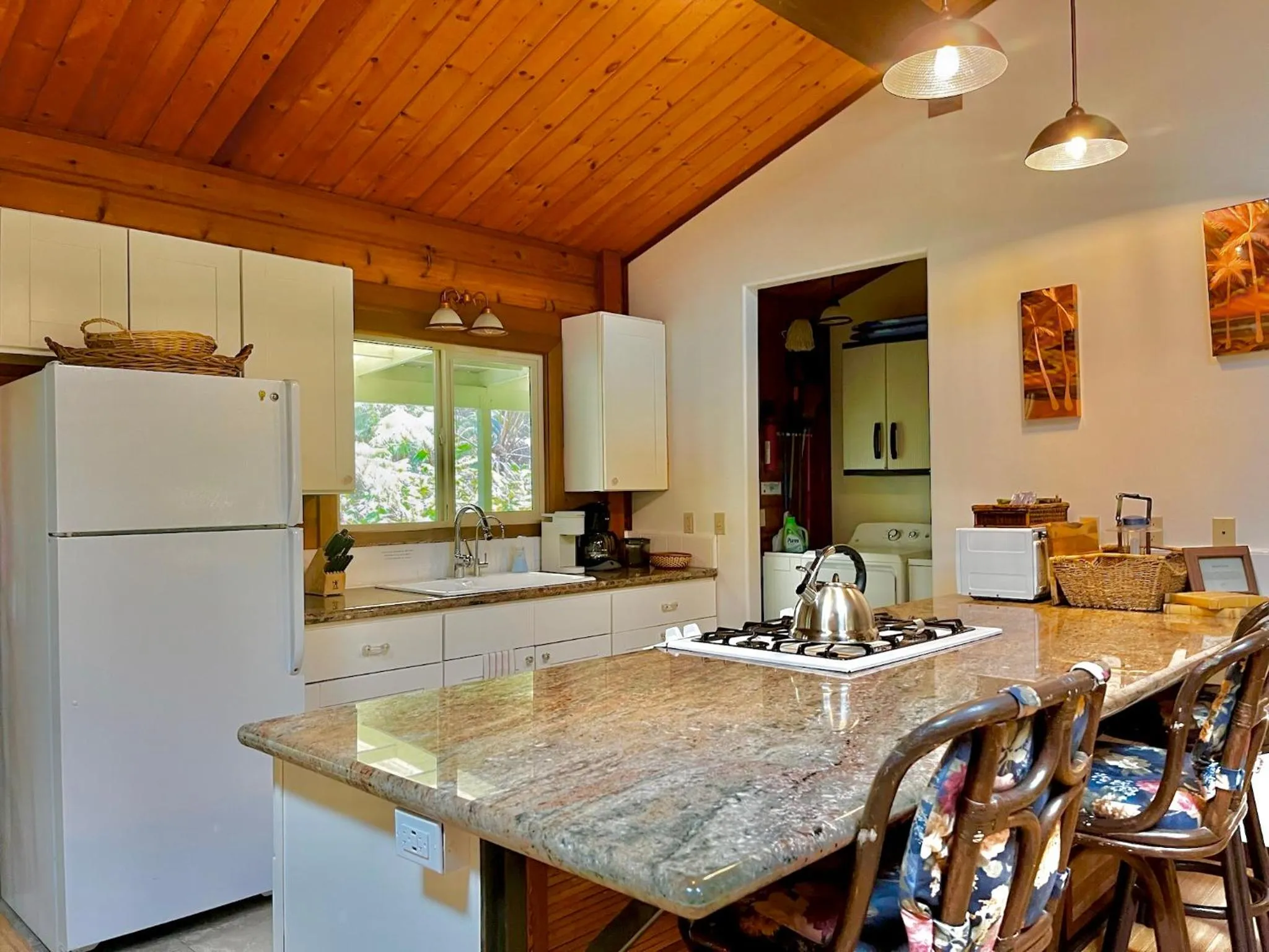 dishwasher in Volcano Hideaway Cabin as seen on HGTV