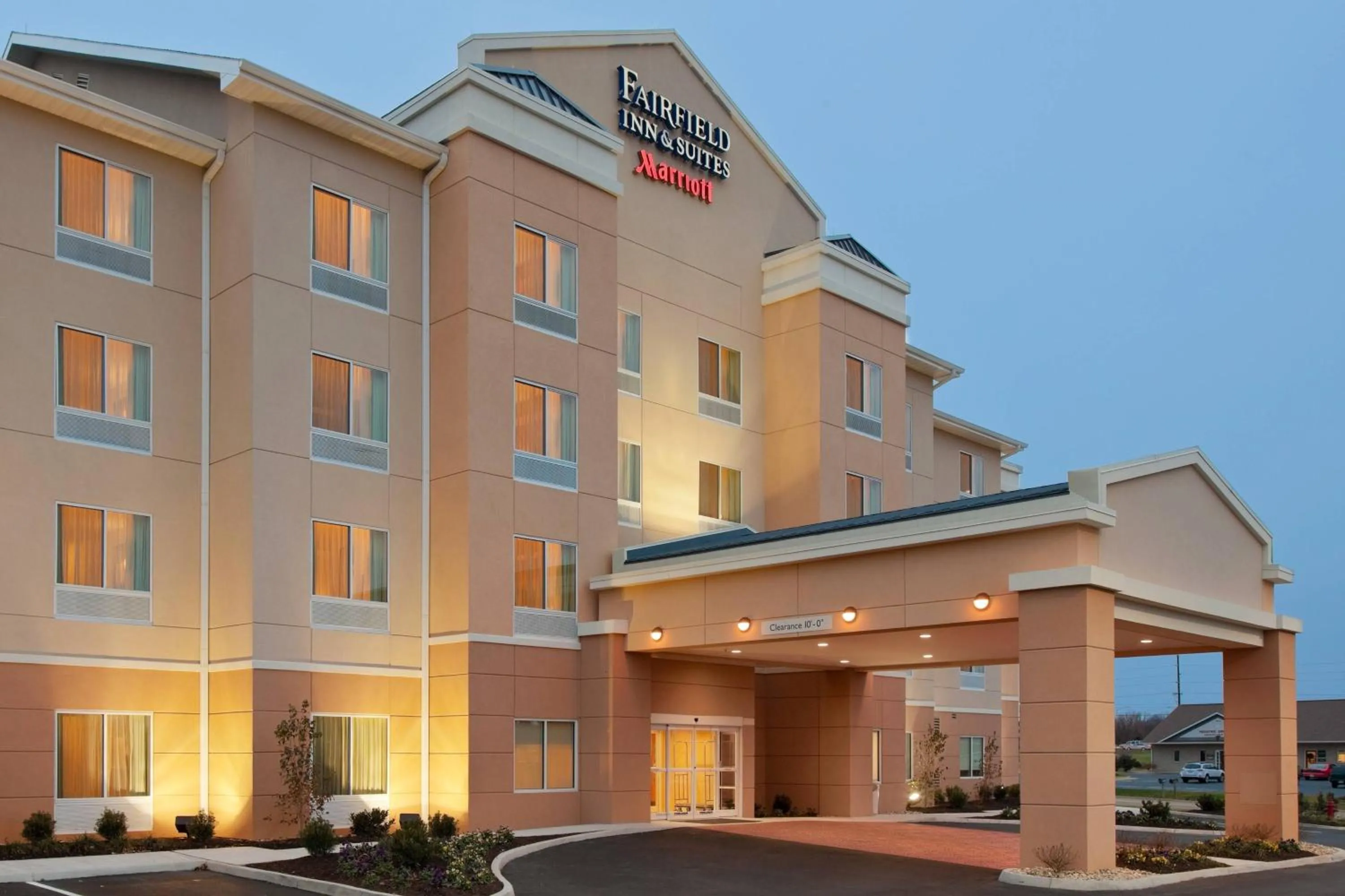 Property building in Fairfield Inn and Suites by Marriott Harrisonburg