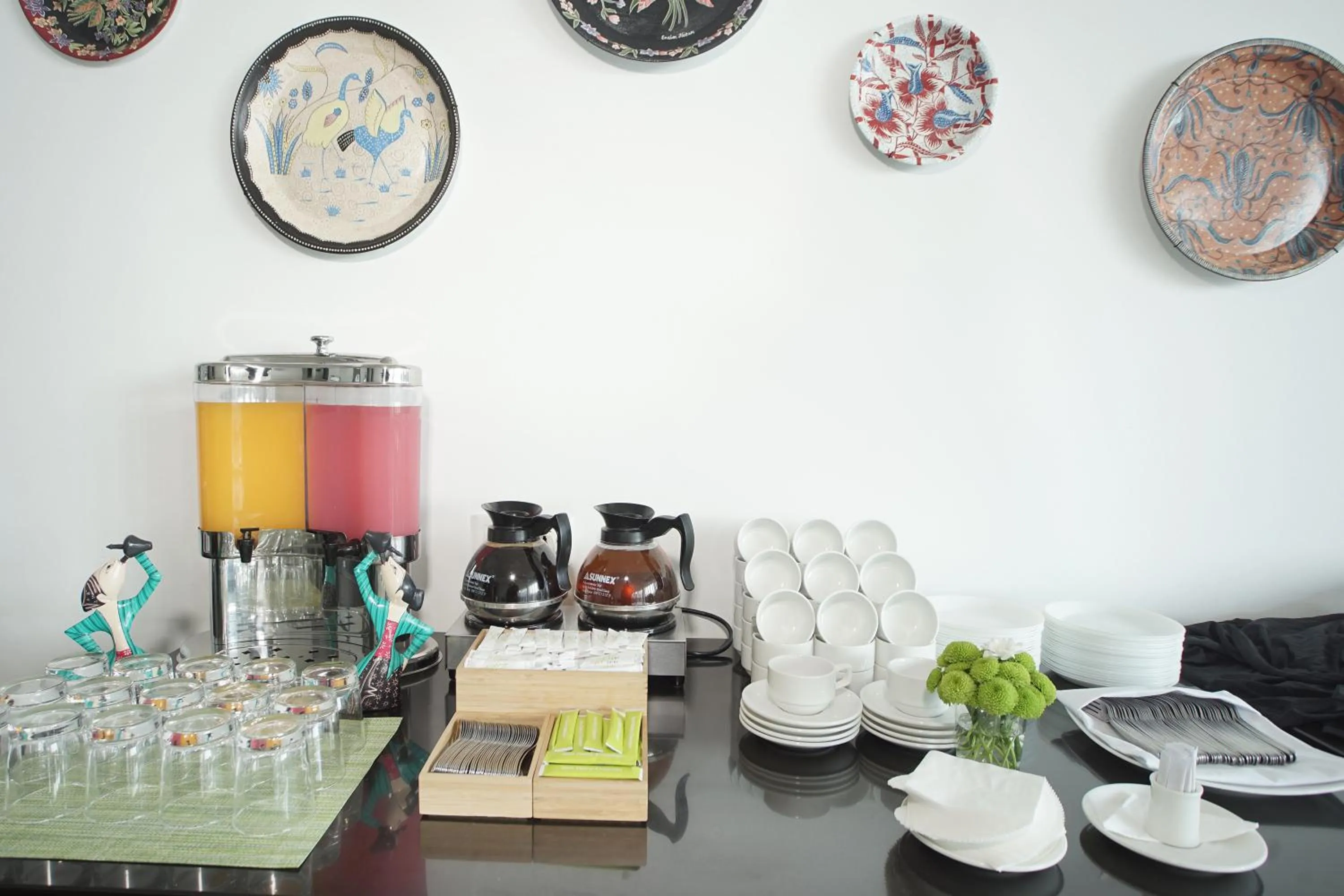 Restaurant/places to eat in Malioboro Prime Hotel