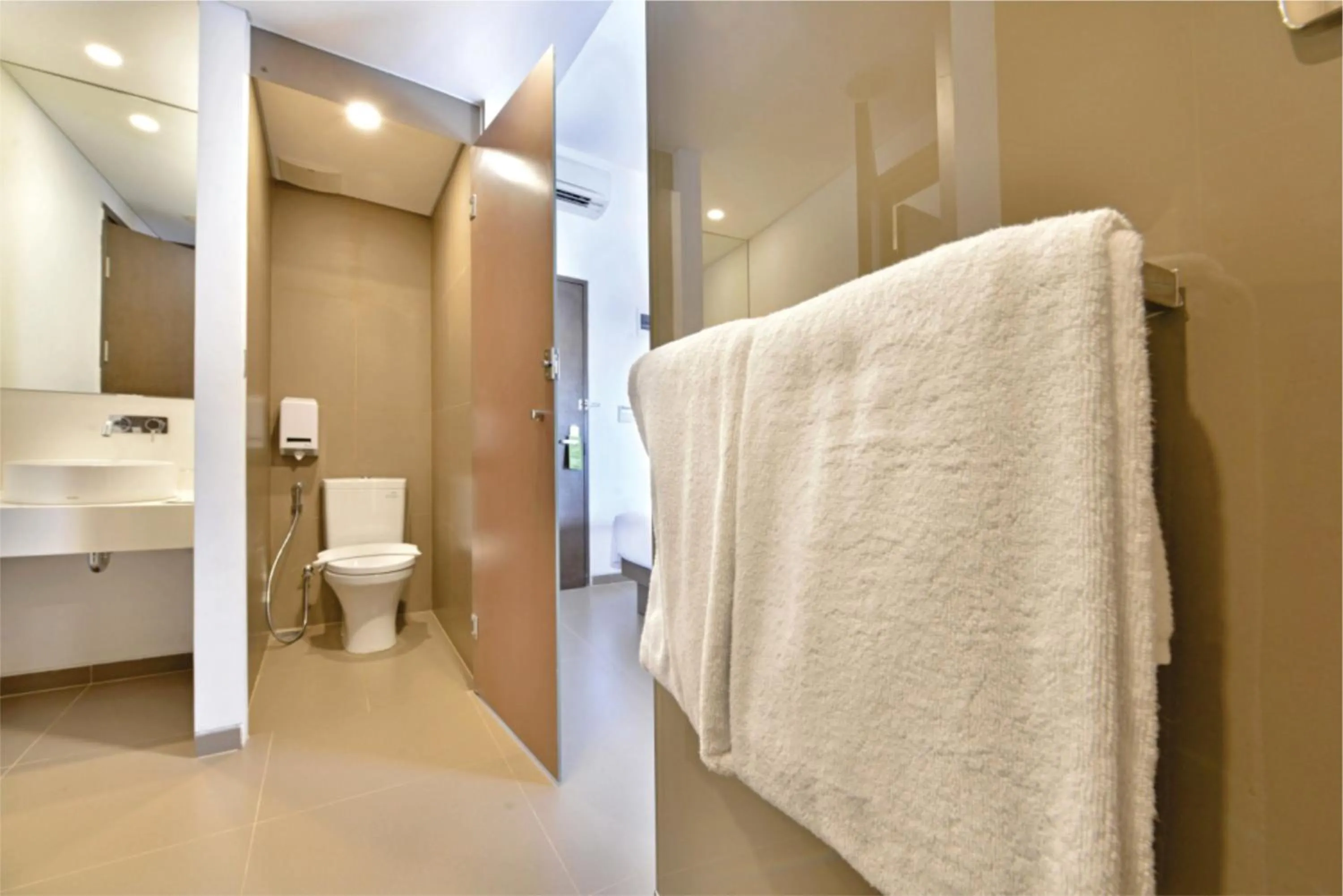 Bathroom in Malioboro Prime Hotel