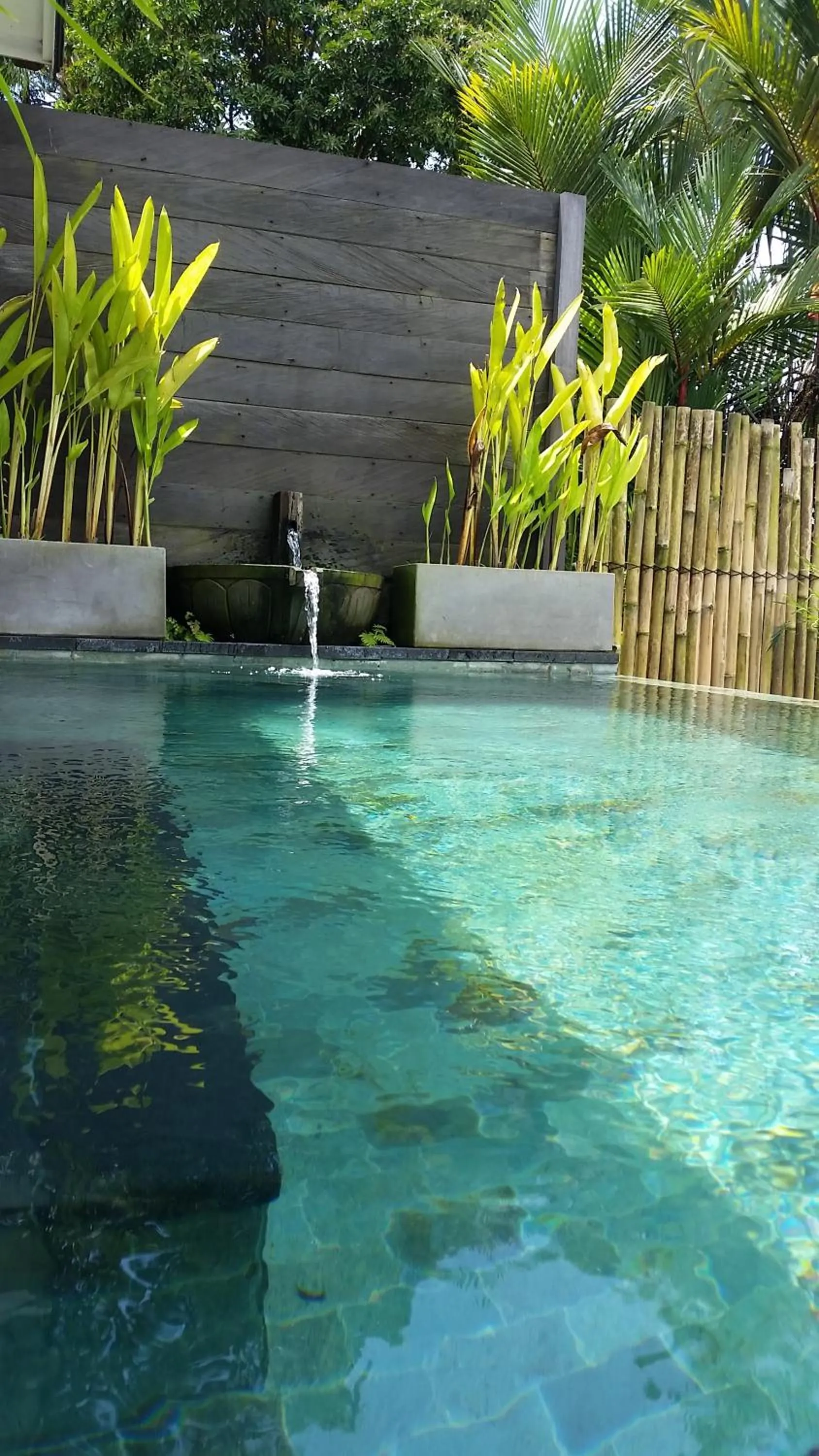 Swimming pool in 11 on Kajeng