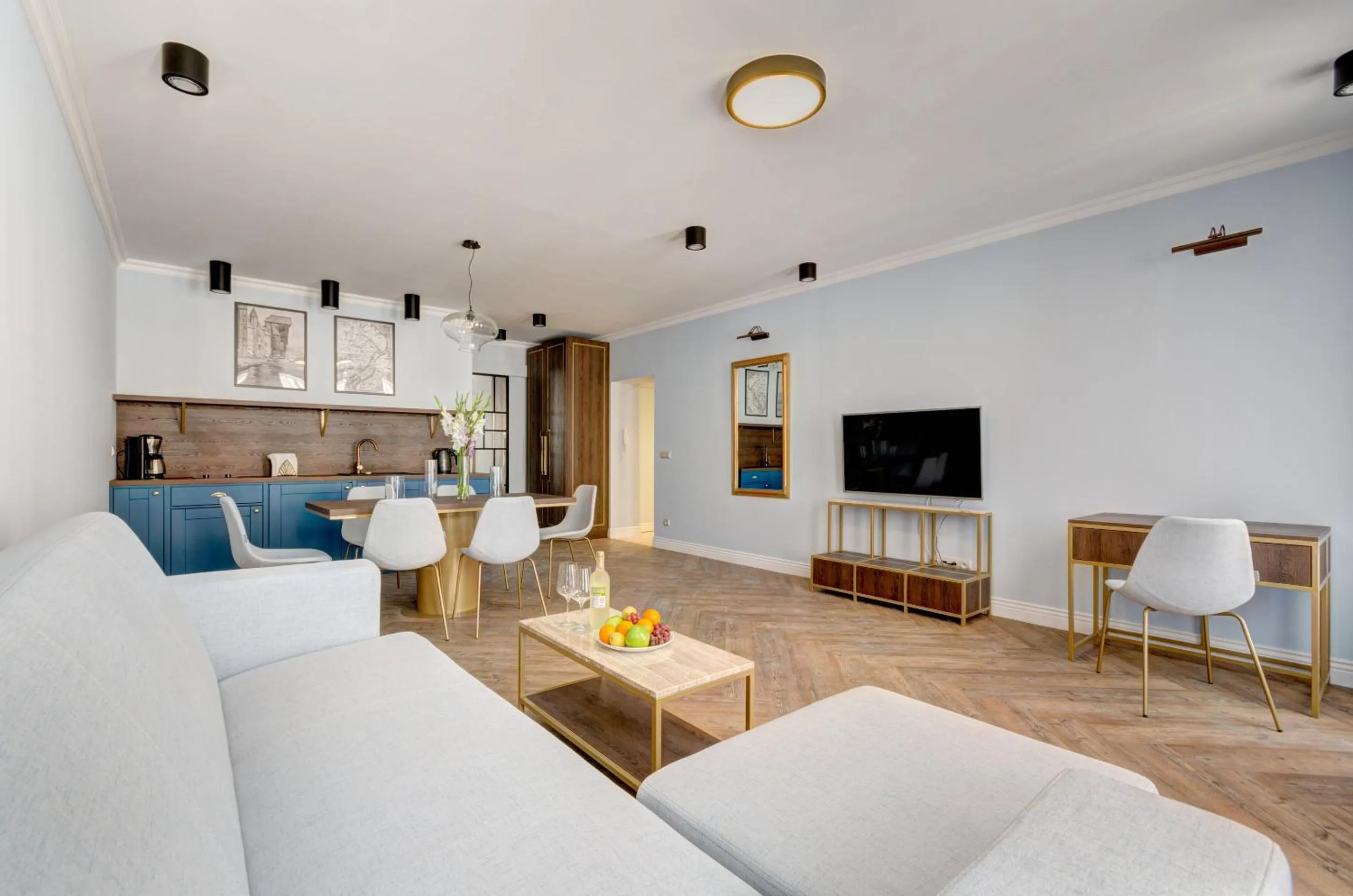 TV and multimedia in Apartamenty Sowa Gdańsk