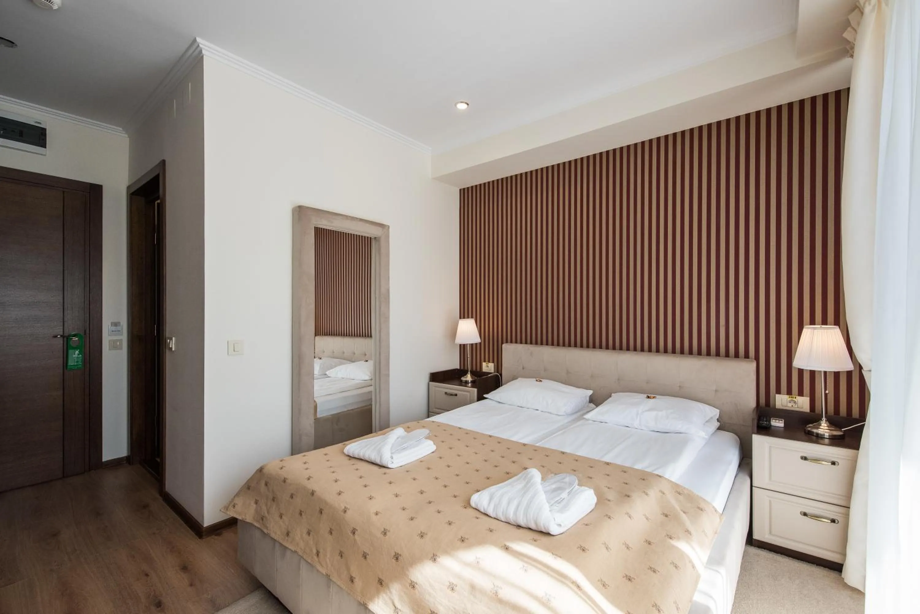 Bed in Pensiunea David