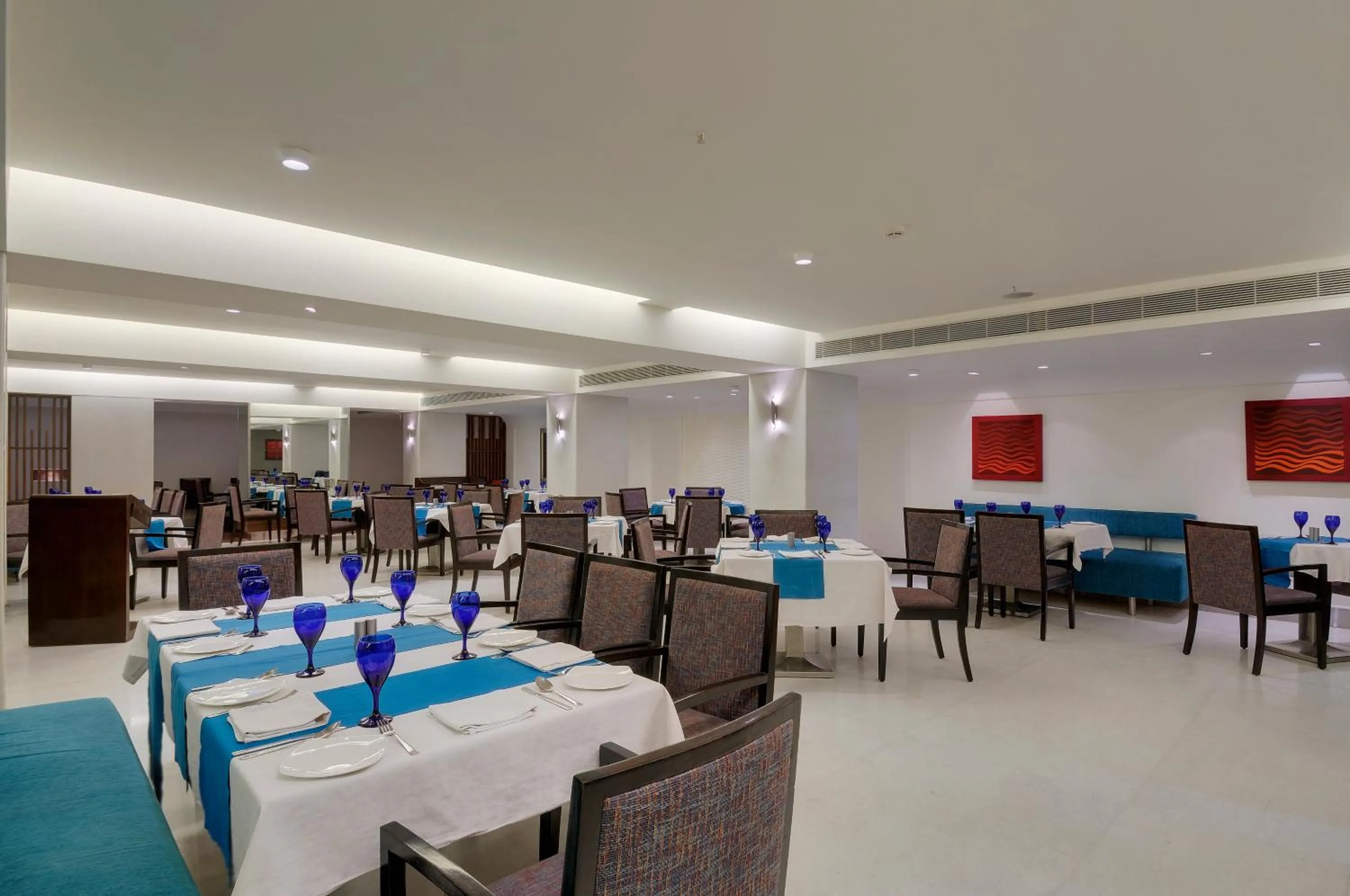 Restaurant/places to eat in Pride Hotel, Chennai