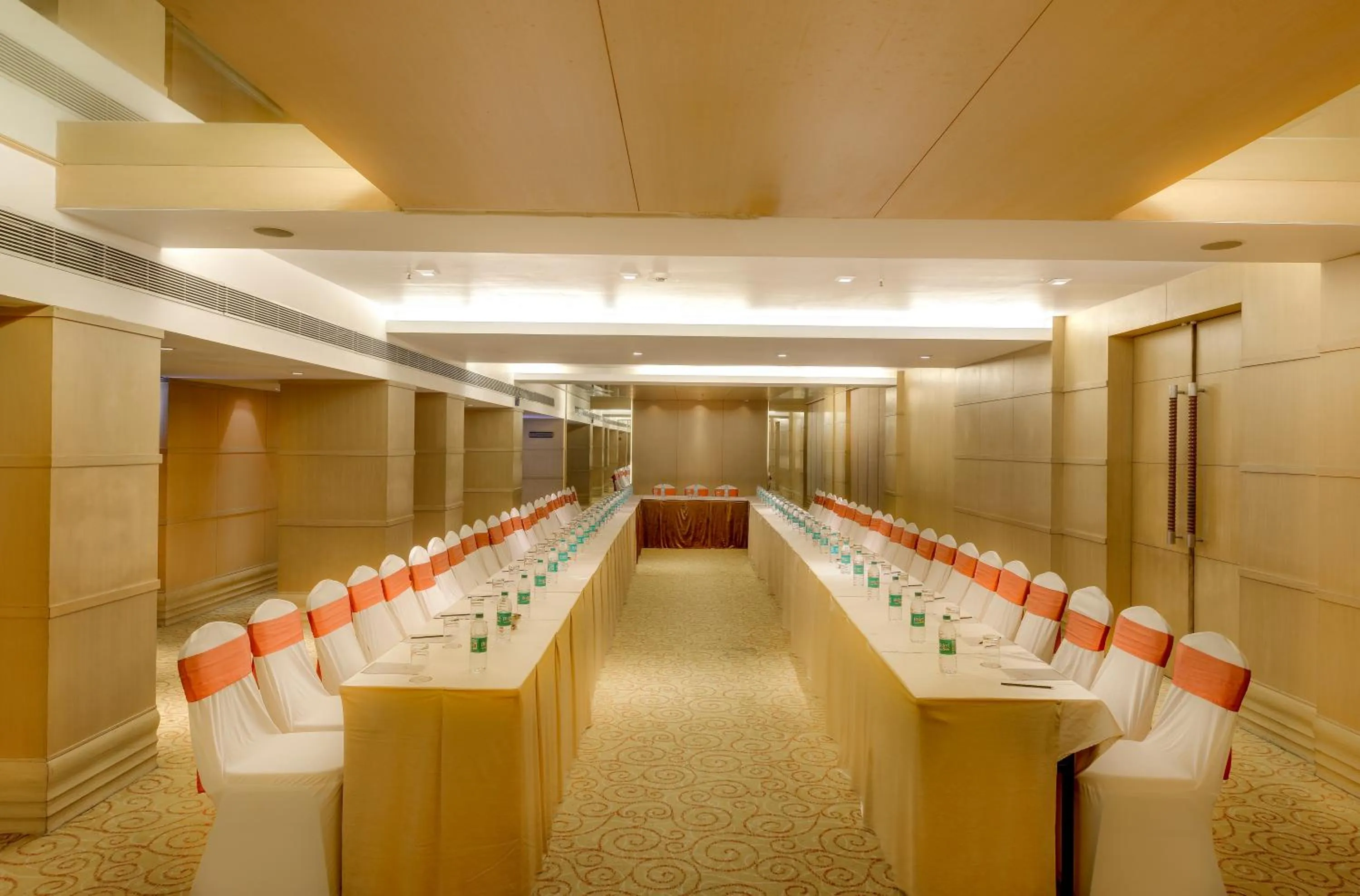 Banquet/Function facilities in Pride Hotel, Chennai