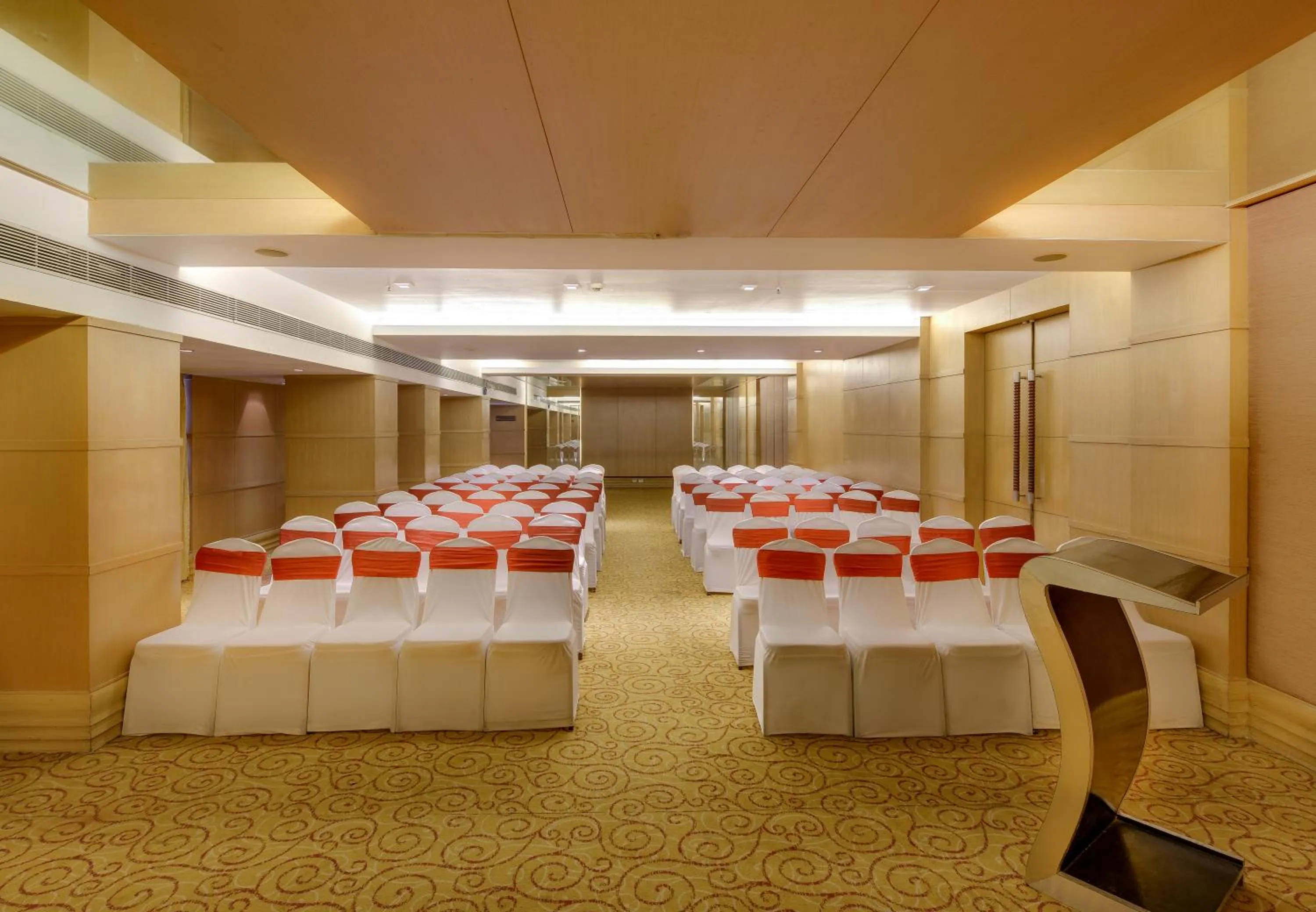 Banquet/Function facilities in Pride Hotel, Chennai