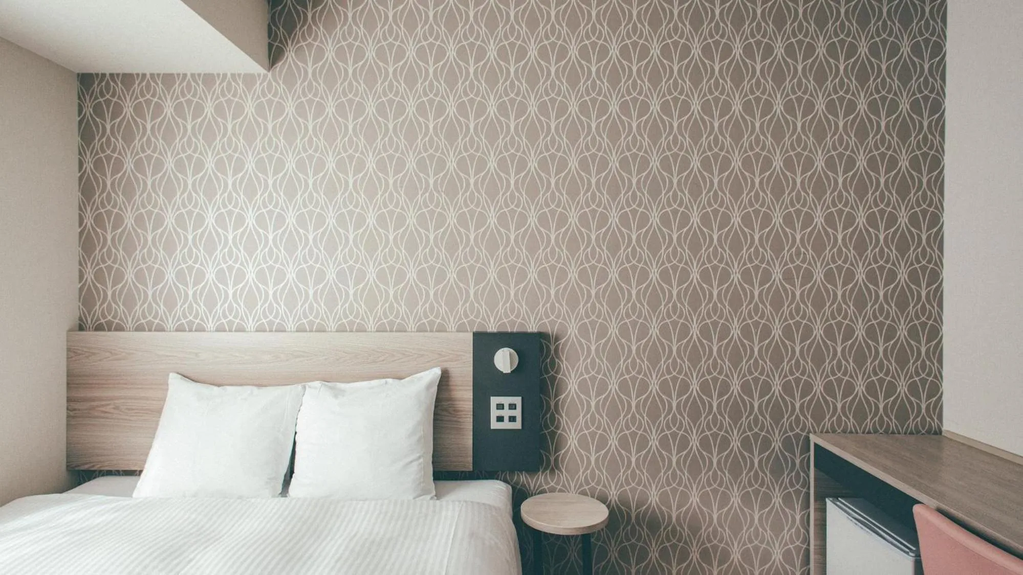 Bed in Kuretake Inn Premium Nagoya Nayabashi