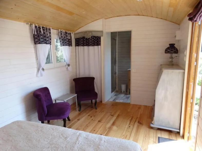 Bed in L'Oustau de Bigatié