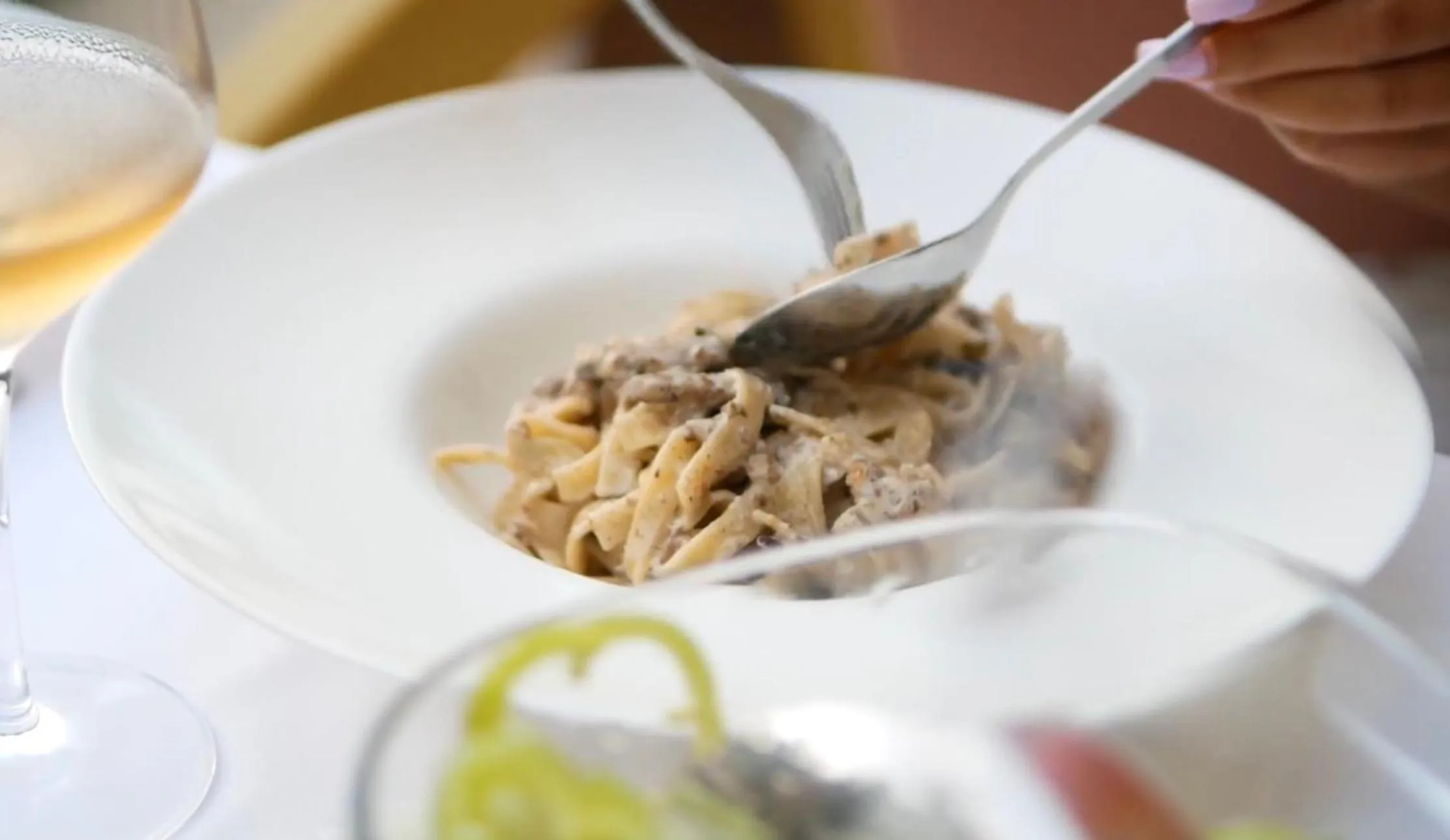 Food and drinks in Bel Ami Suita Hotel