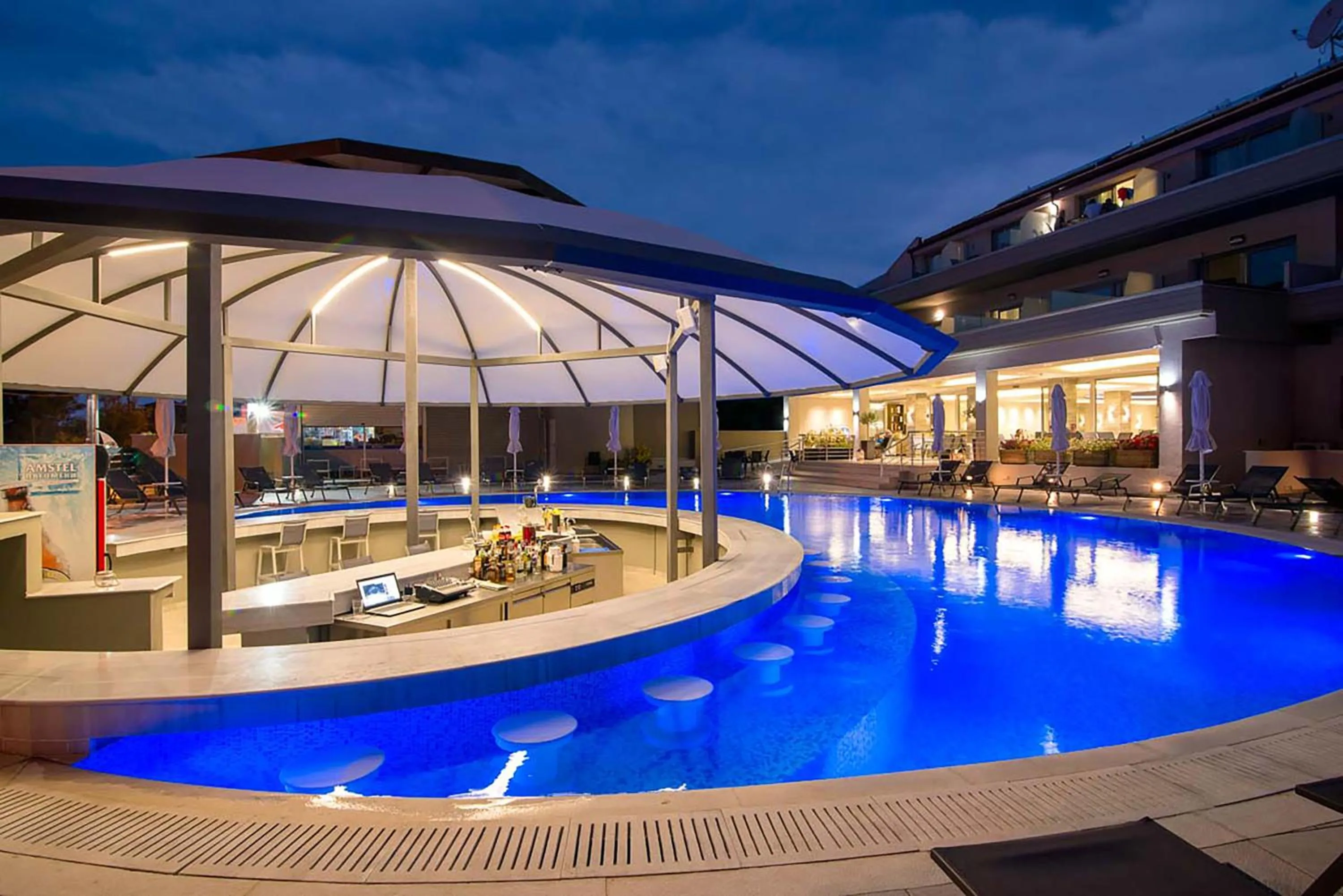 Swimming pool in The Dome Luxury