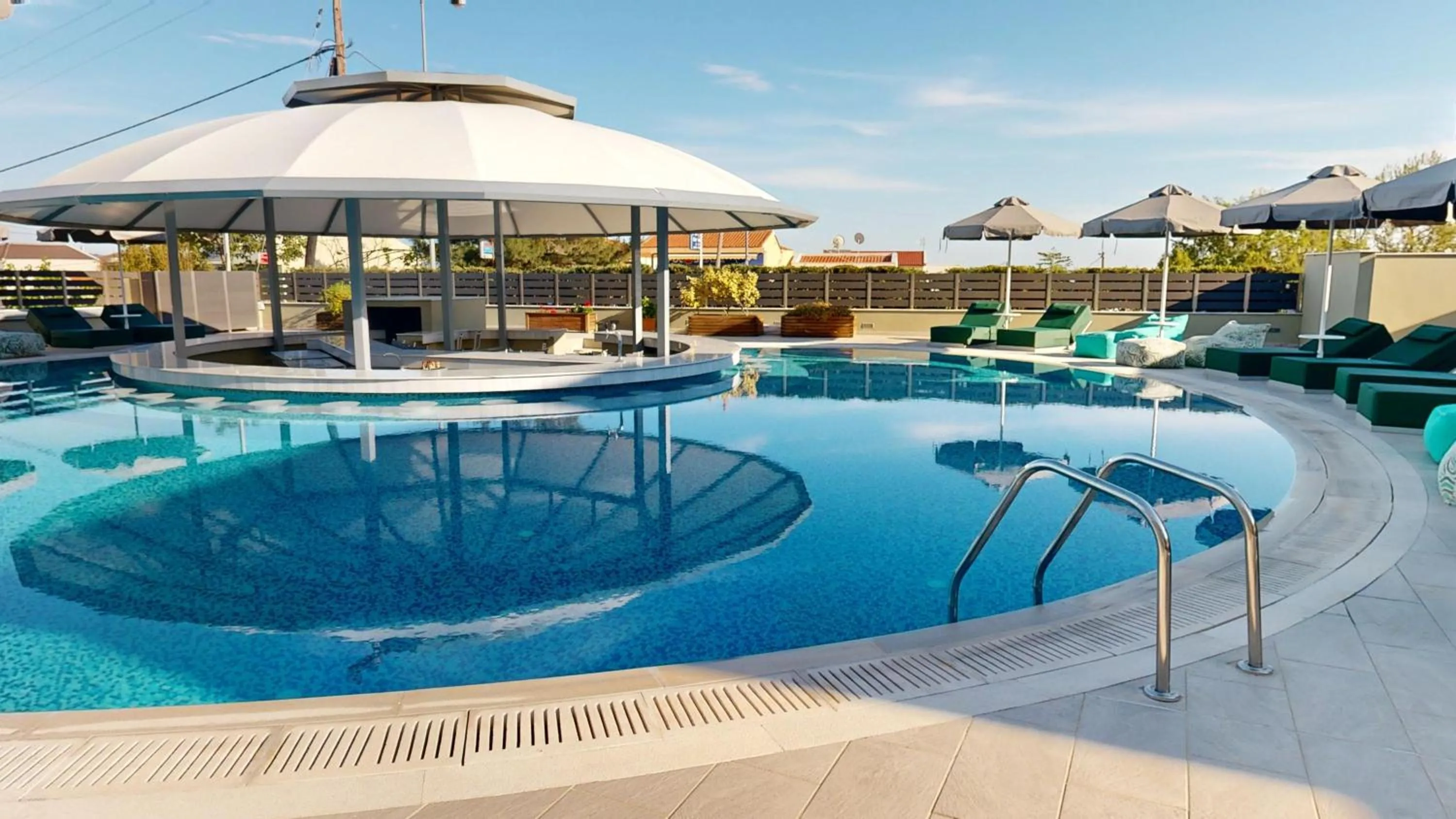 Swimming pool in The Dome Luxury