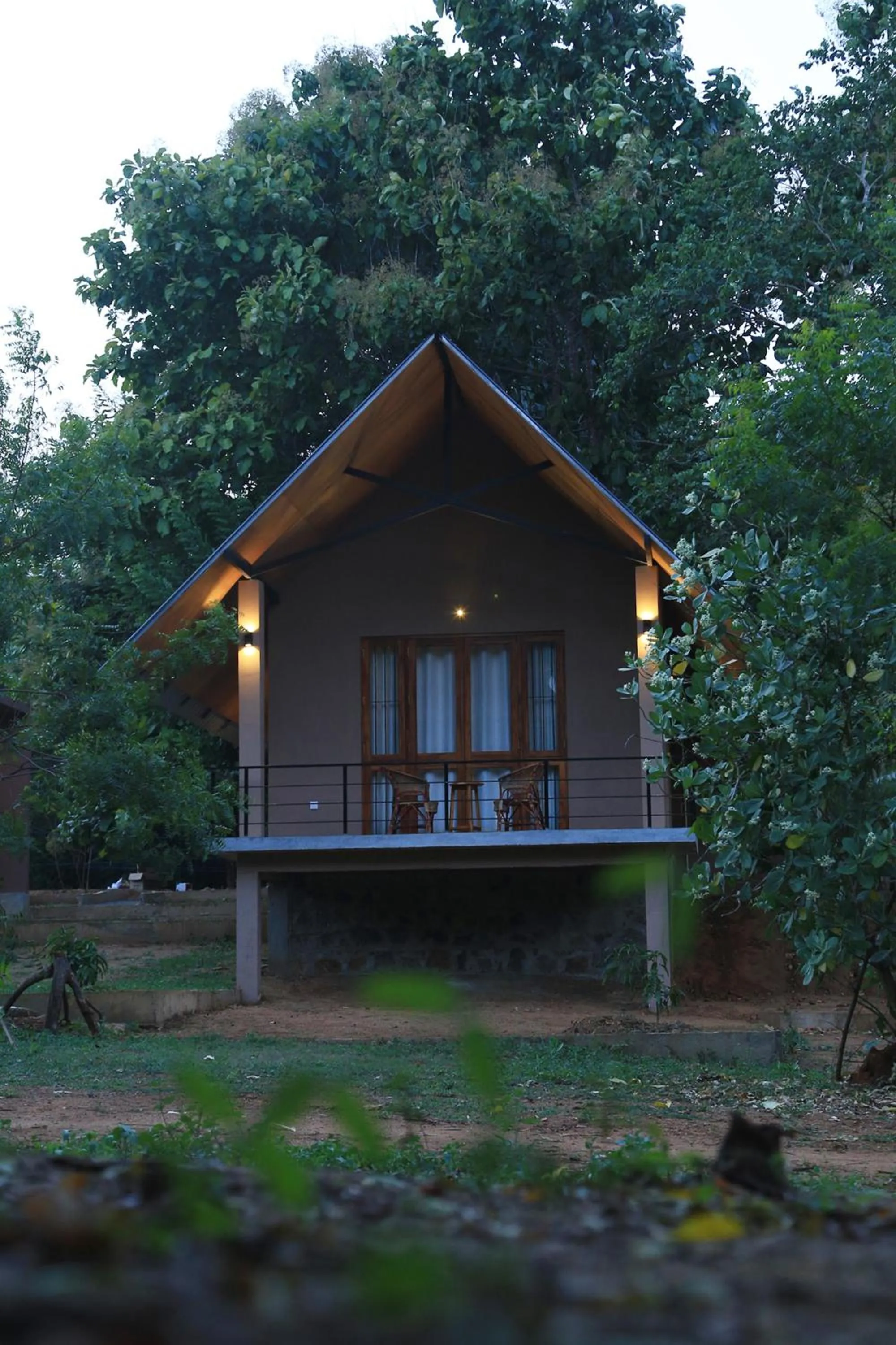 Property building in Hantara Udawalawa