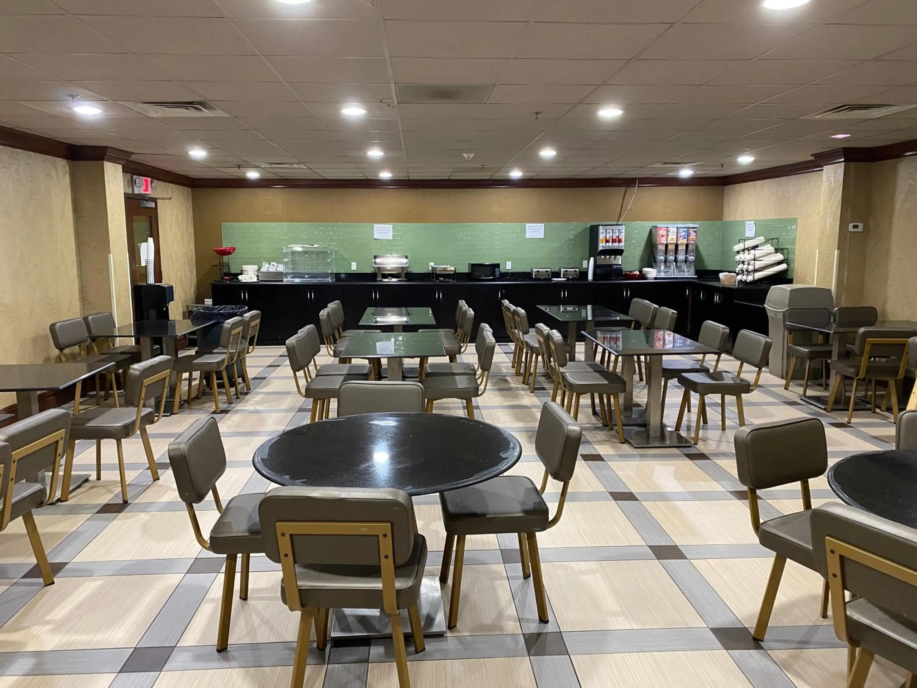 Breakfast in Ramada by Wyndham Rochelle Park Near Paramus
