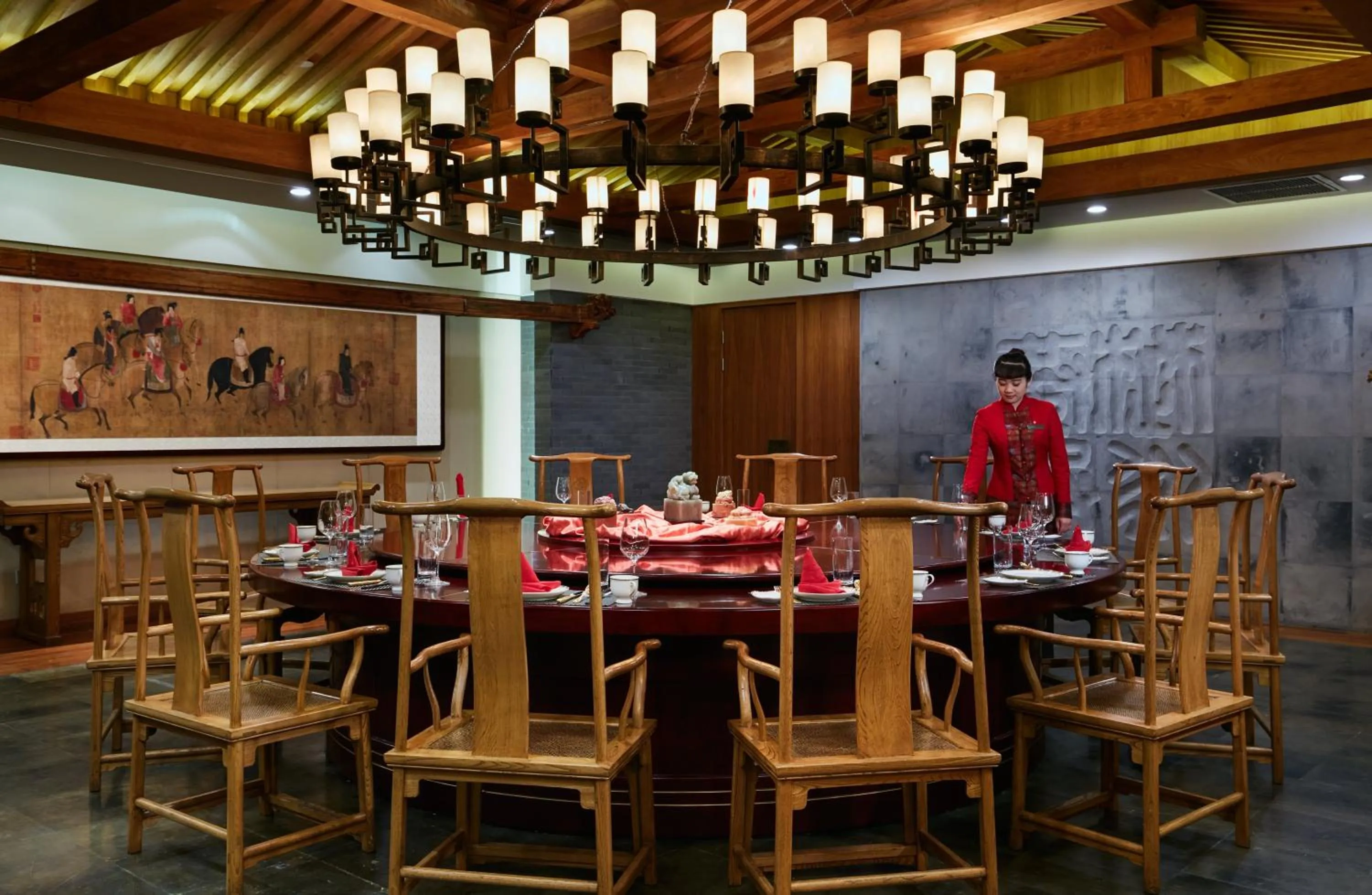 Restaurant/places to eat in InterContinental Qingdao by IHG l Inside the Olympic Sailing Center l May Fourth Square