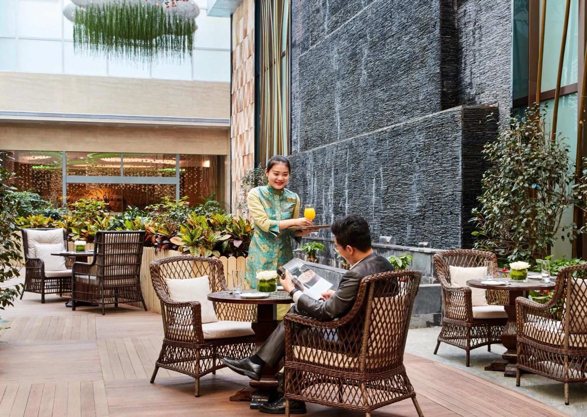 Lounge or bar in InterContinental Qingdao by IHG l Inside the Olympic Sailing Center l May Fourth Square