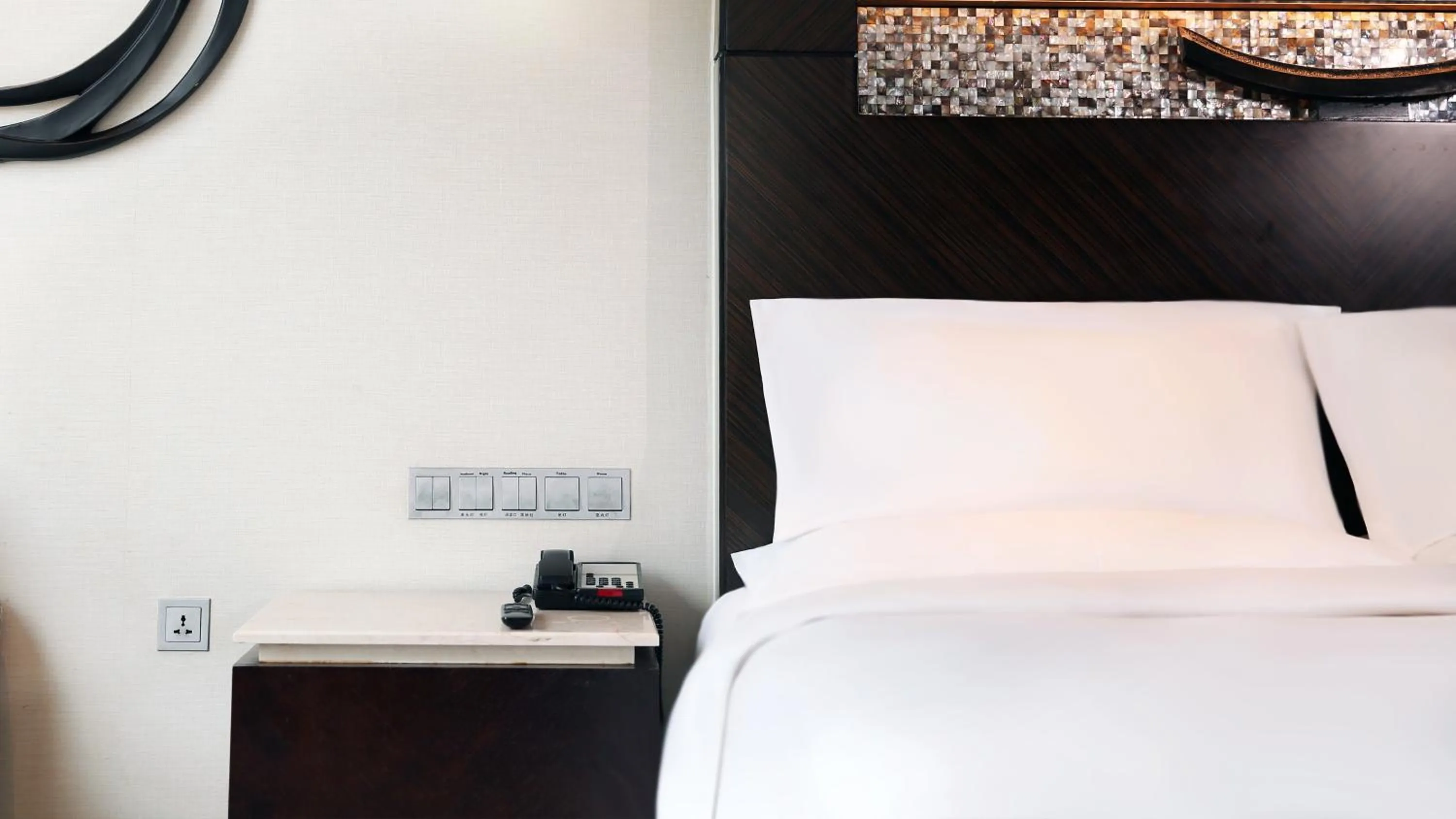 Photo of the whole room, Bed in InterContinental Qingdao by IHG l Inside the Olympic Sailing Center l May Fourth Square