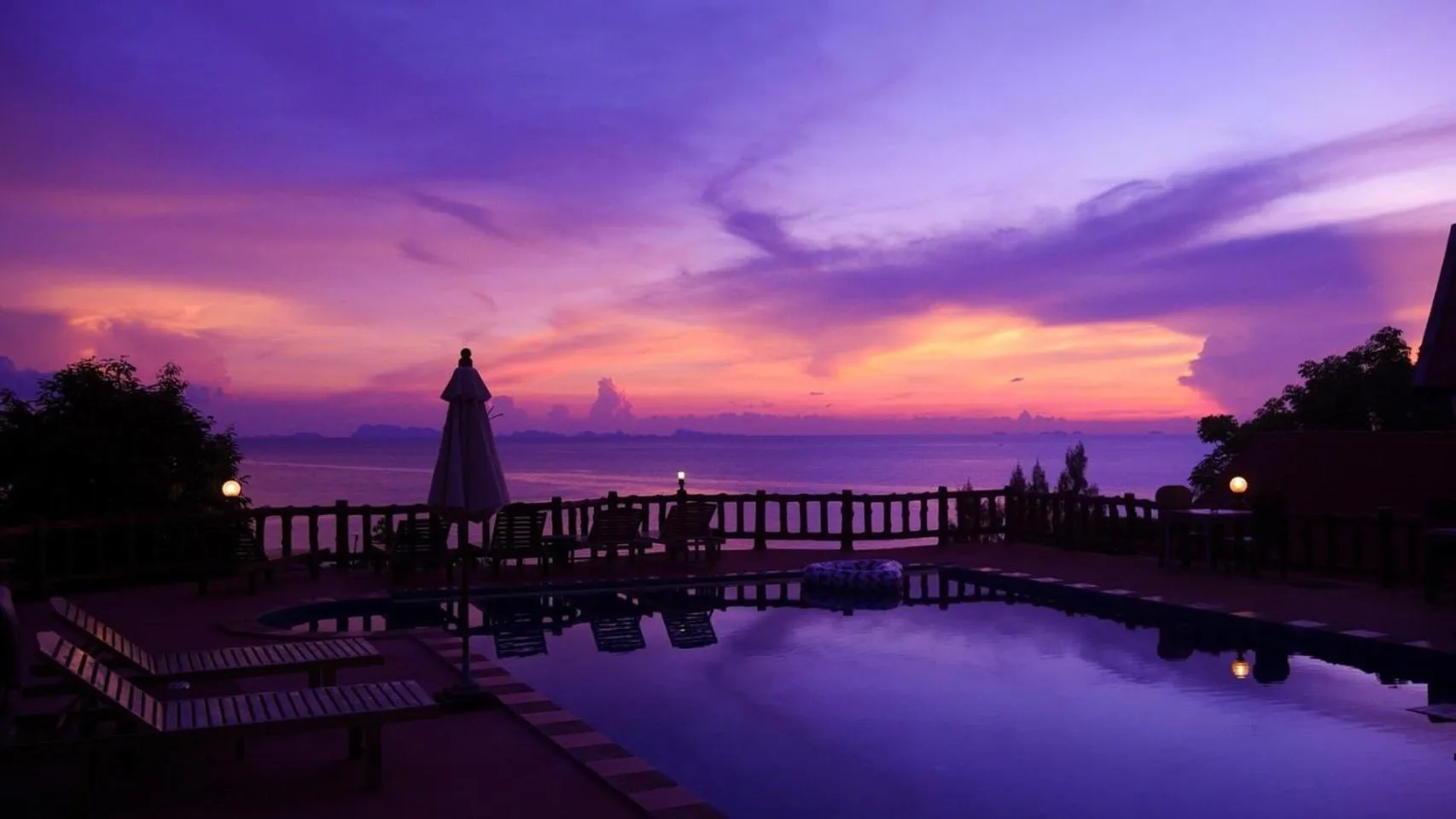 Swimming pool in Zama Resort Koh Phangan