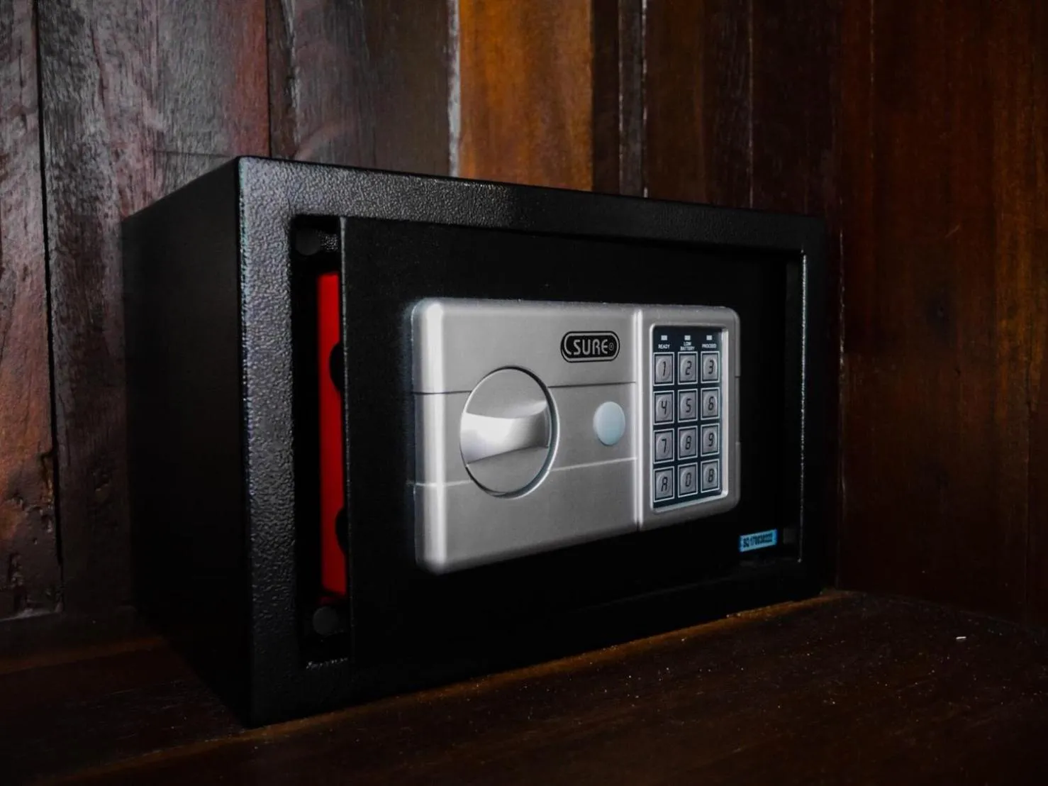 safe in Zama Resort Koh Phangan