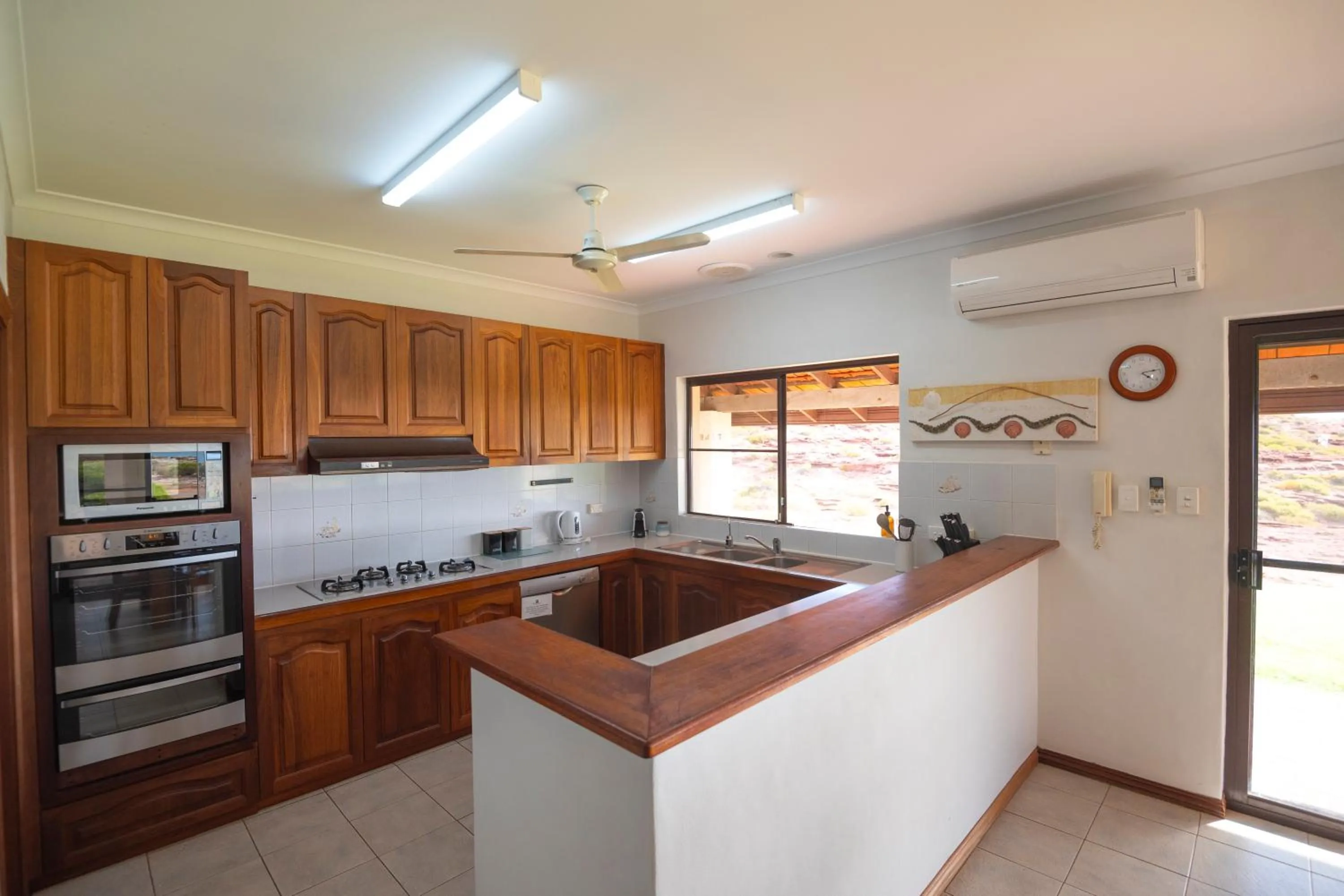 kitchen in Kalbarri Red Bluff Tourist Park
