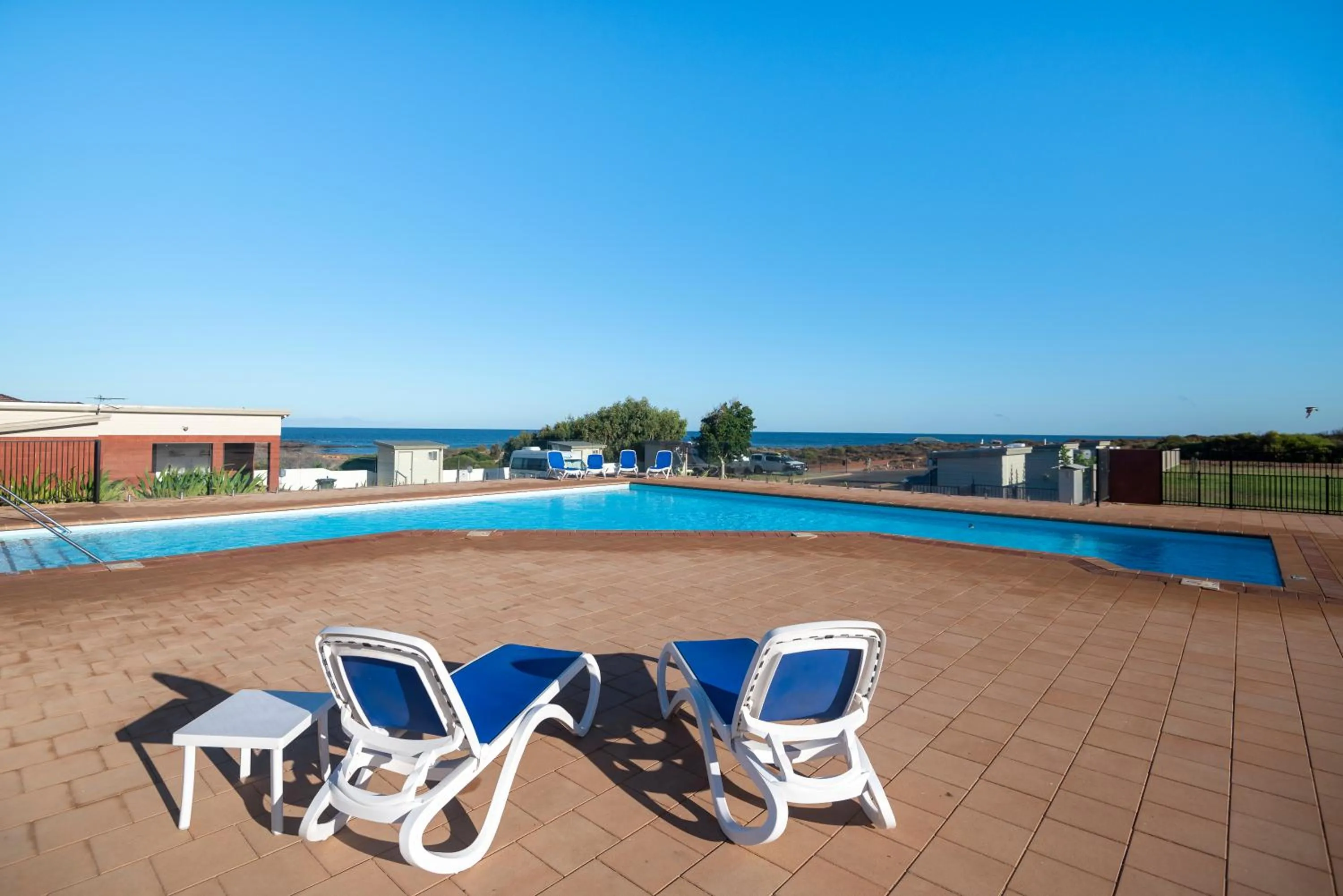 Swimming pool in Kalbarri Red Bluff Tourist Park