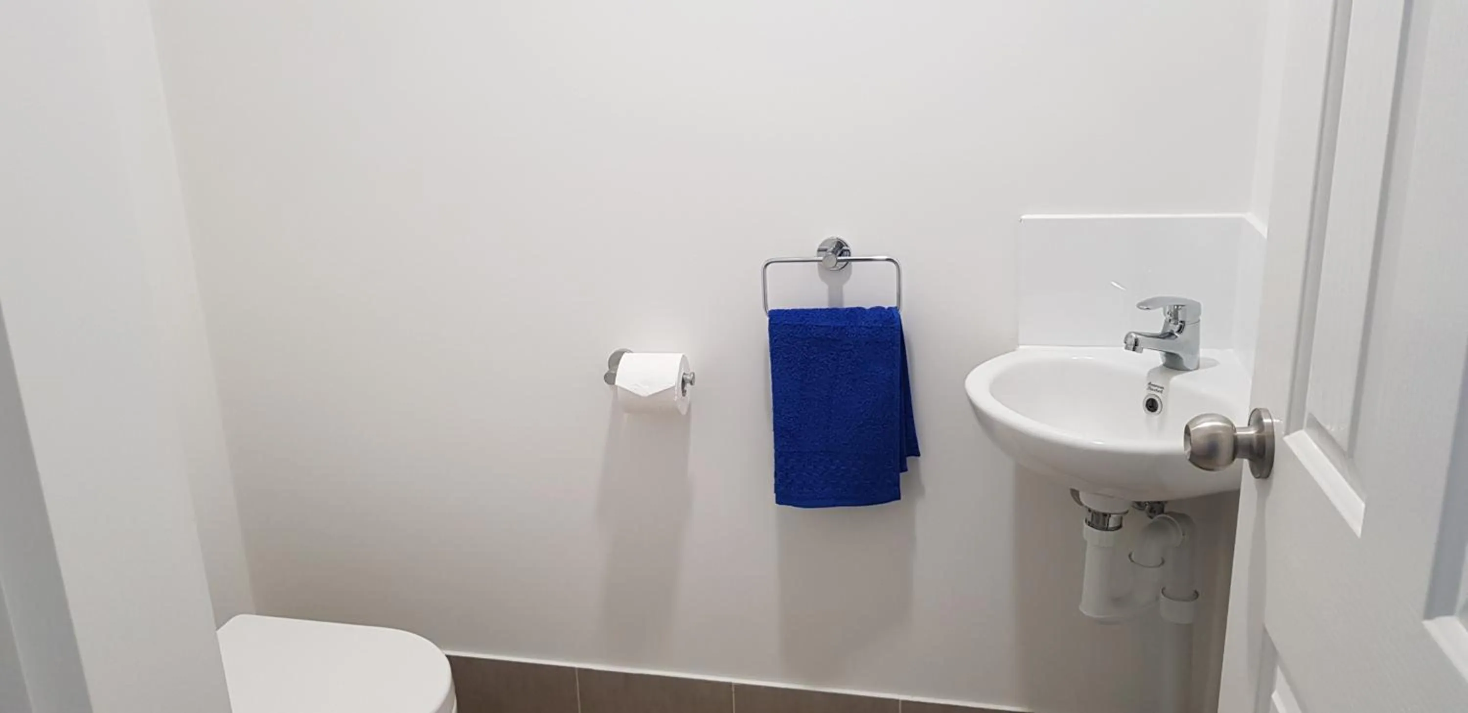 Bathroom in Kalbarri Red Bluff Tourist Park