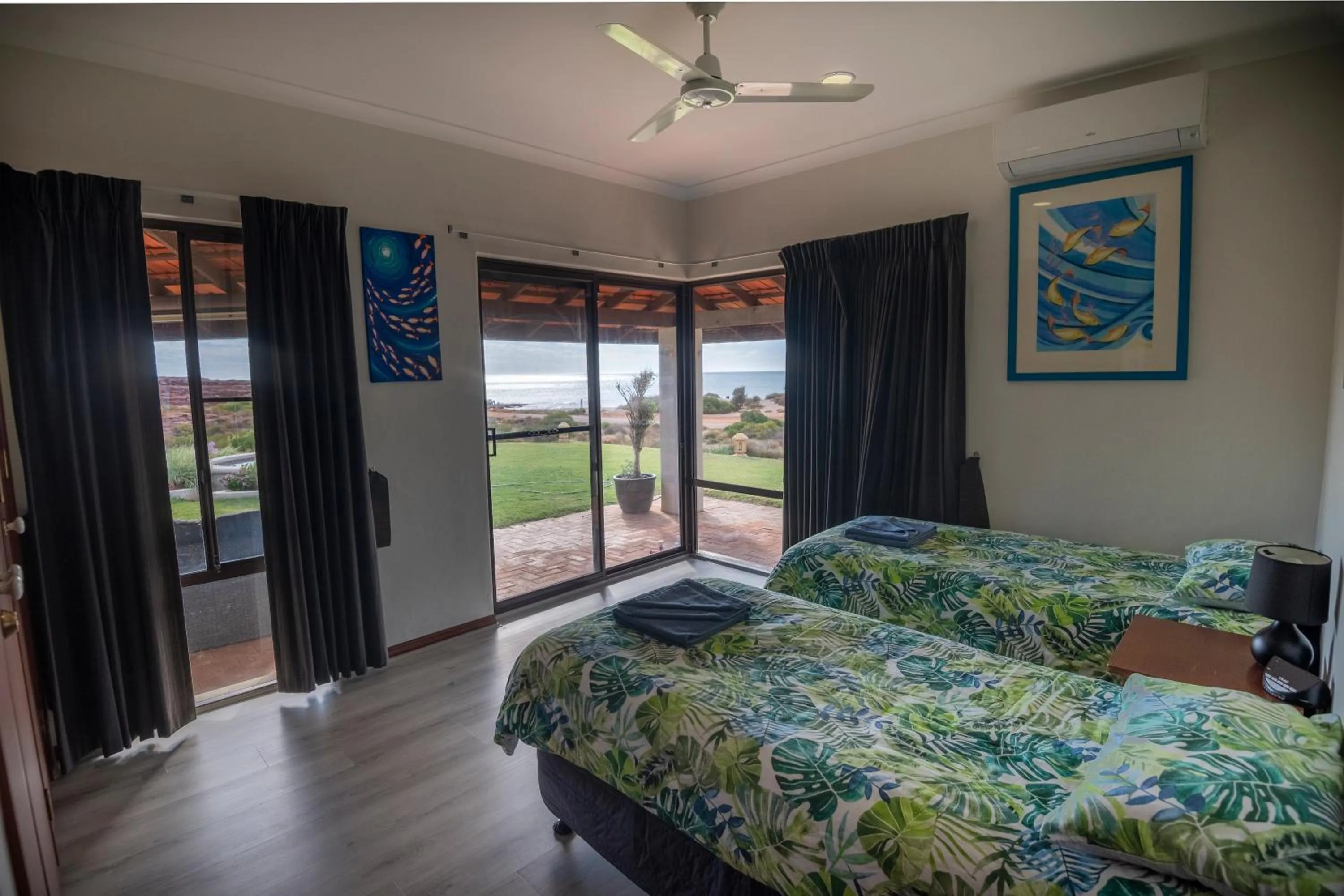 Bedroom, Bed in Kalbarri Red Bluff Tourist Park
