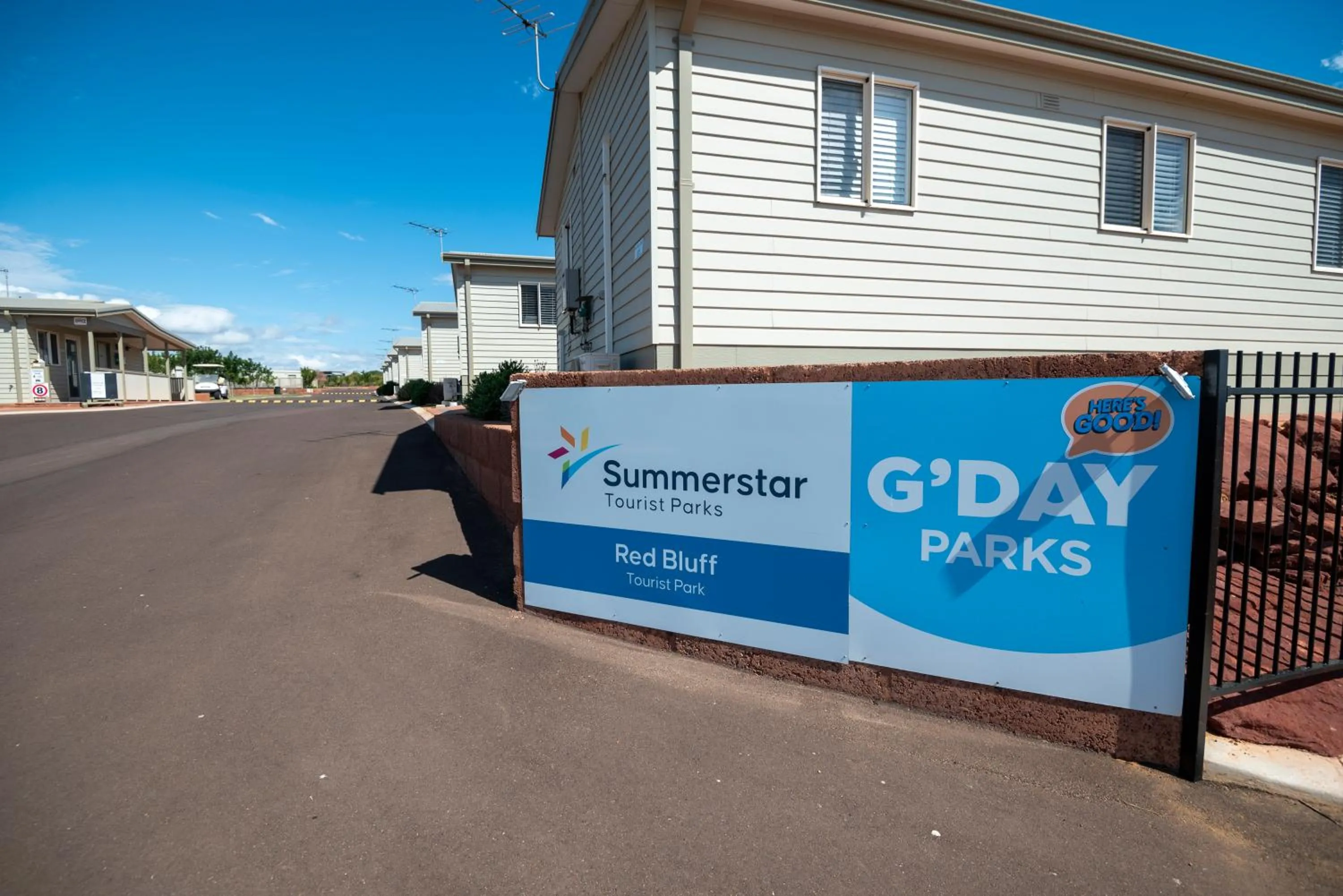 Property building in Kalbarri Red Bluff Tourist Park
