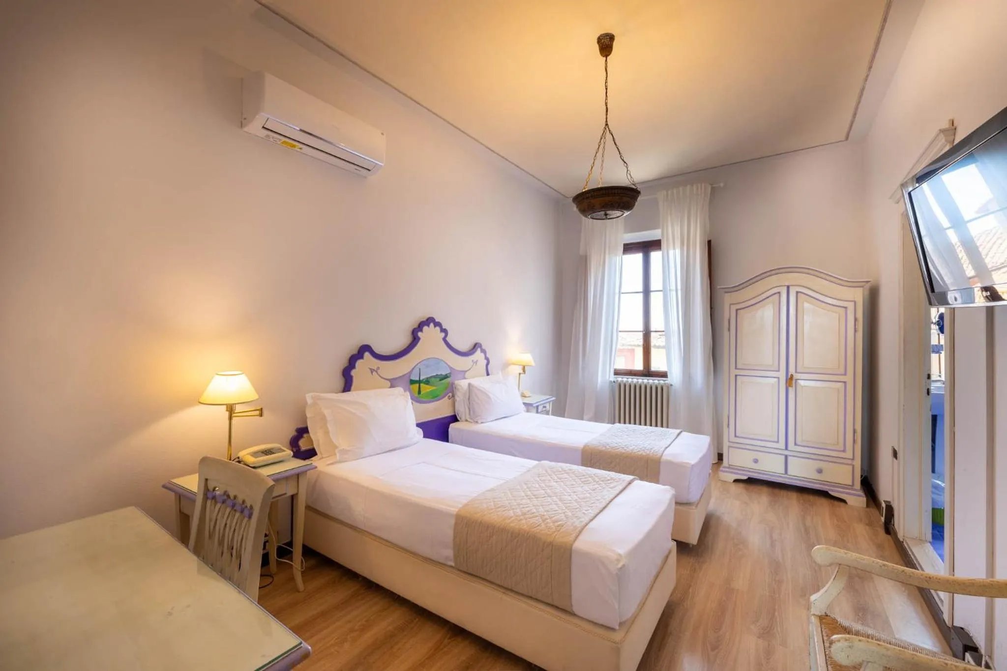 Bedroom, Bed in Quattro Gigli Hotel