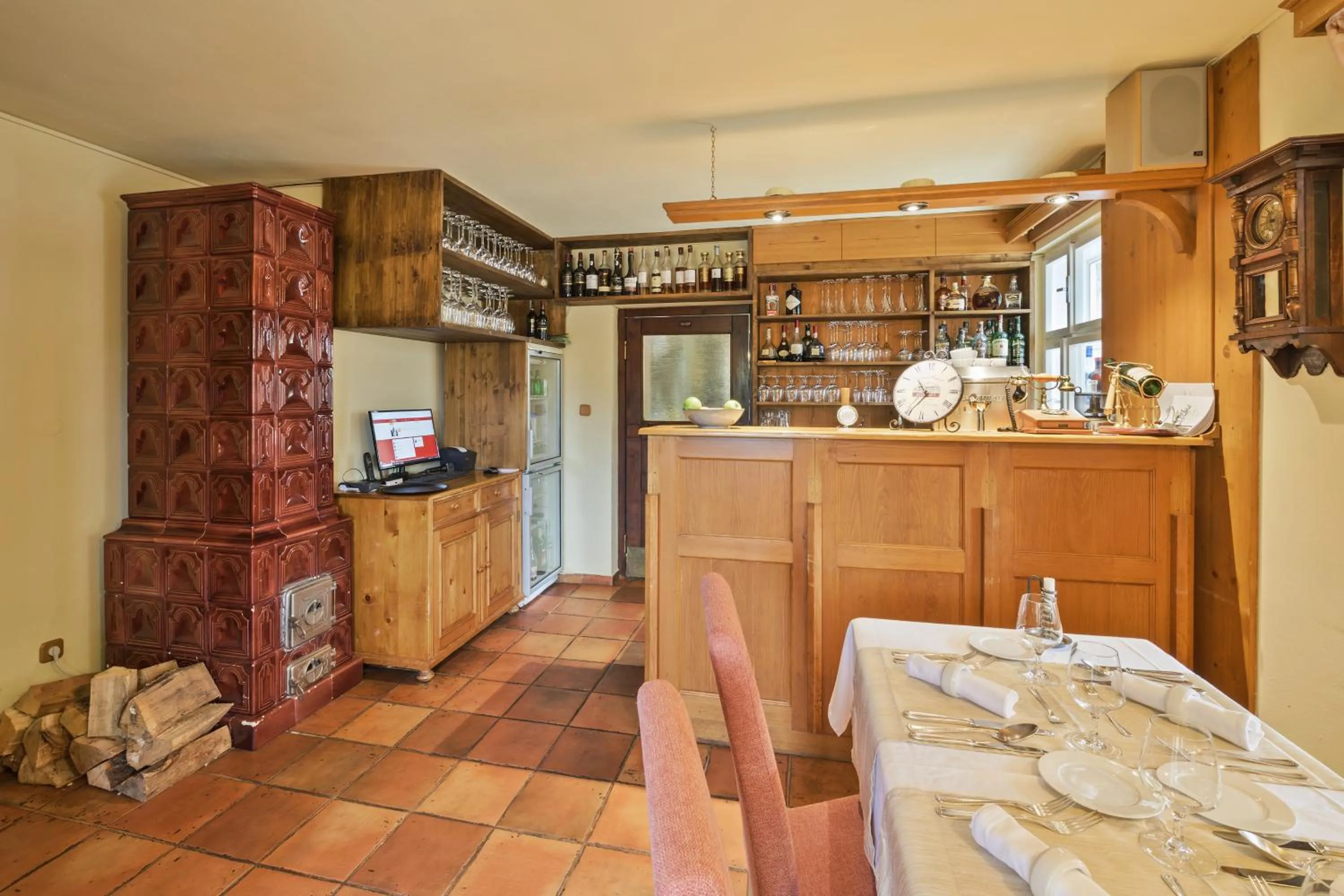 Restaurant/places to eat in Hotel Pod Jasany