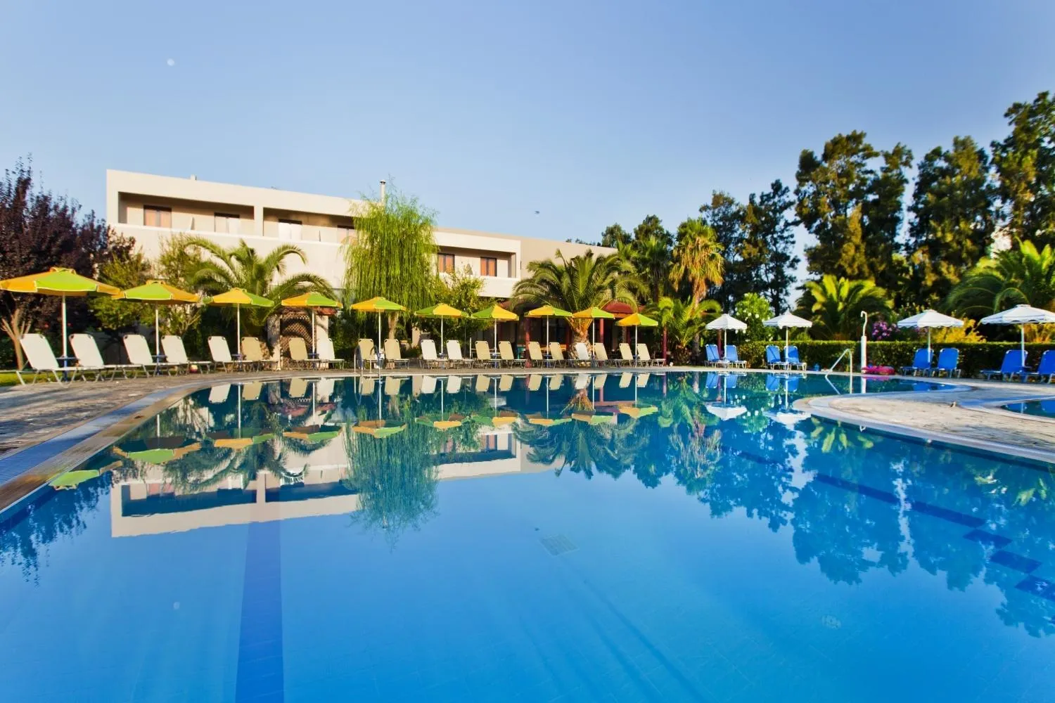 Property building in Hotel Esperia