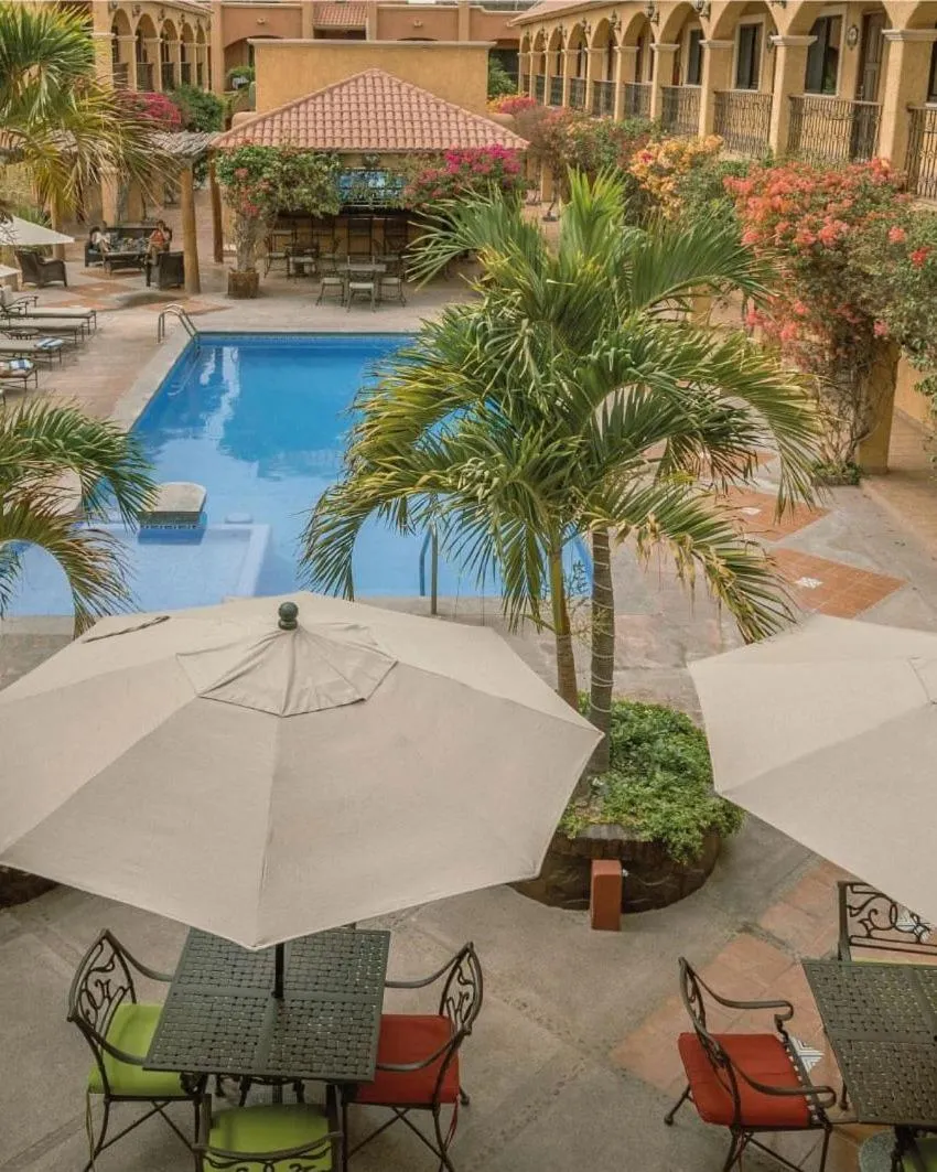 Swimming pool in Hacienda Suites Loreto