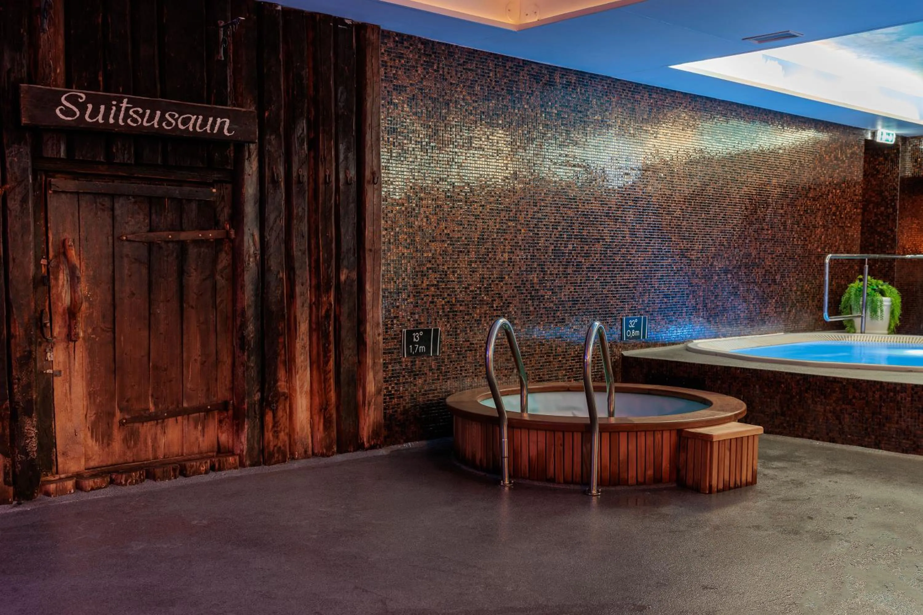 Swimming Pool in Lavendel Spa Hotel