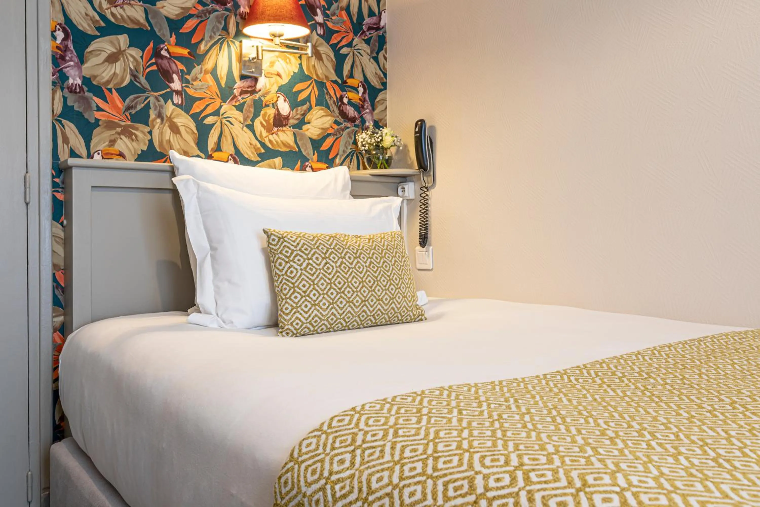 Bed in Splendid Hôtel