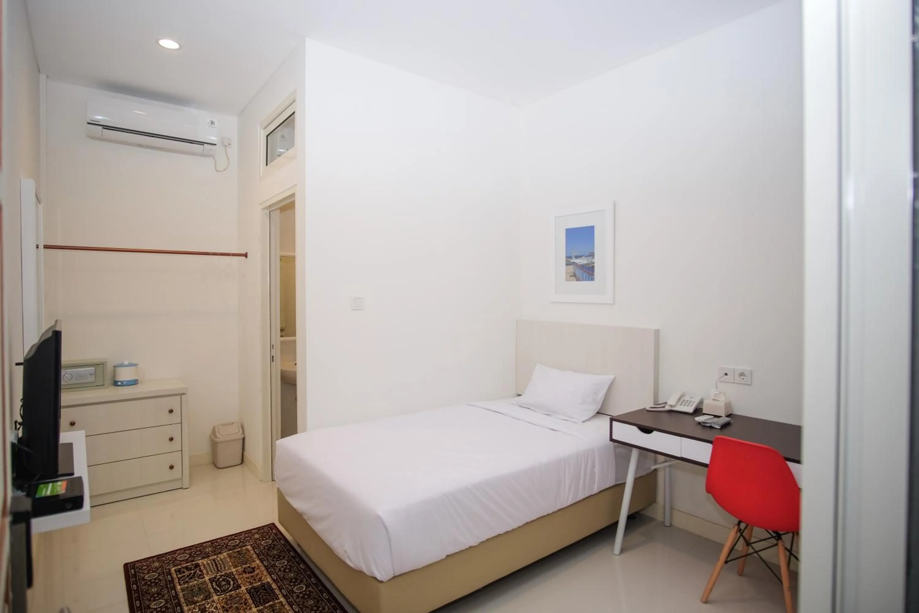 Bedroom, Bed in Rumah Kertajaya