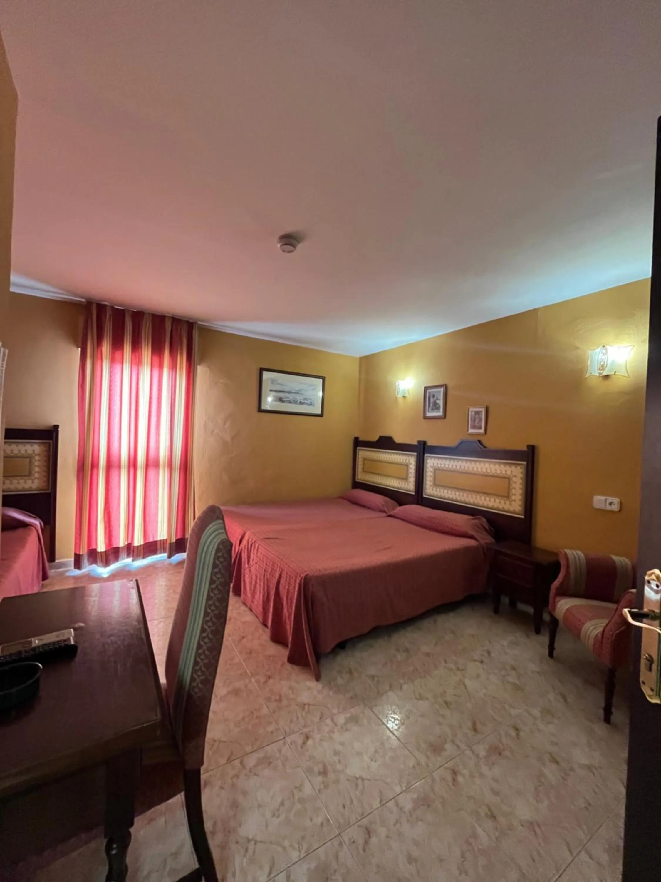 Bed in Hotel La Barca