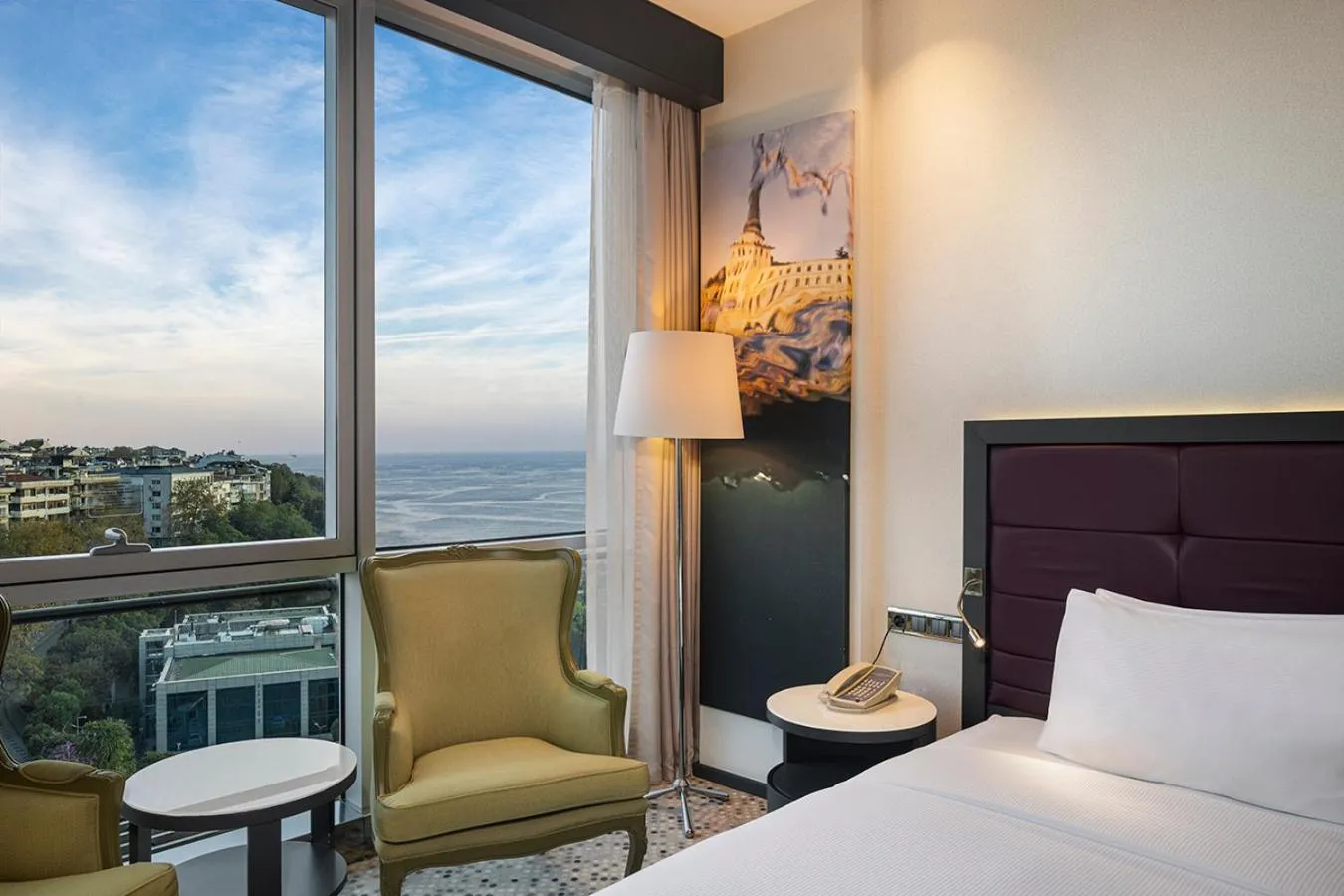 Sea view, Bed in DoubleTree By Hilton Istanbul - Moda