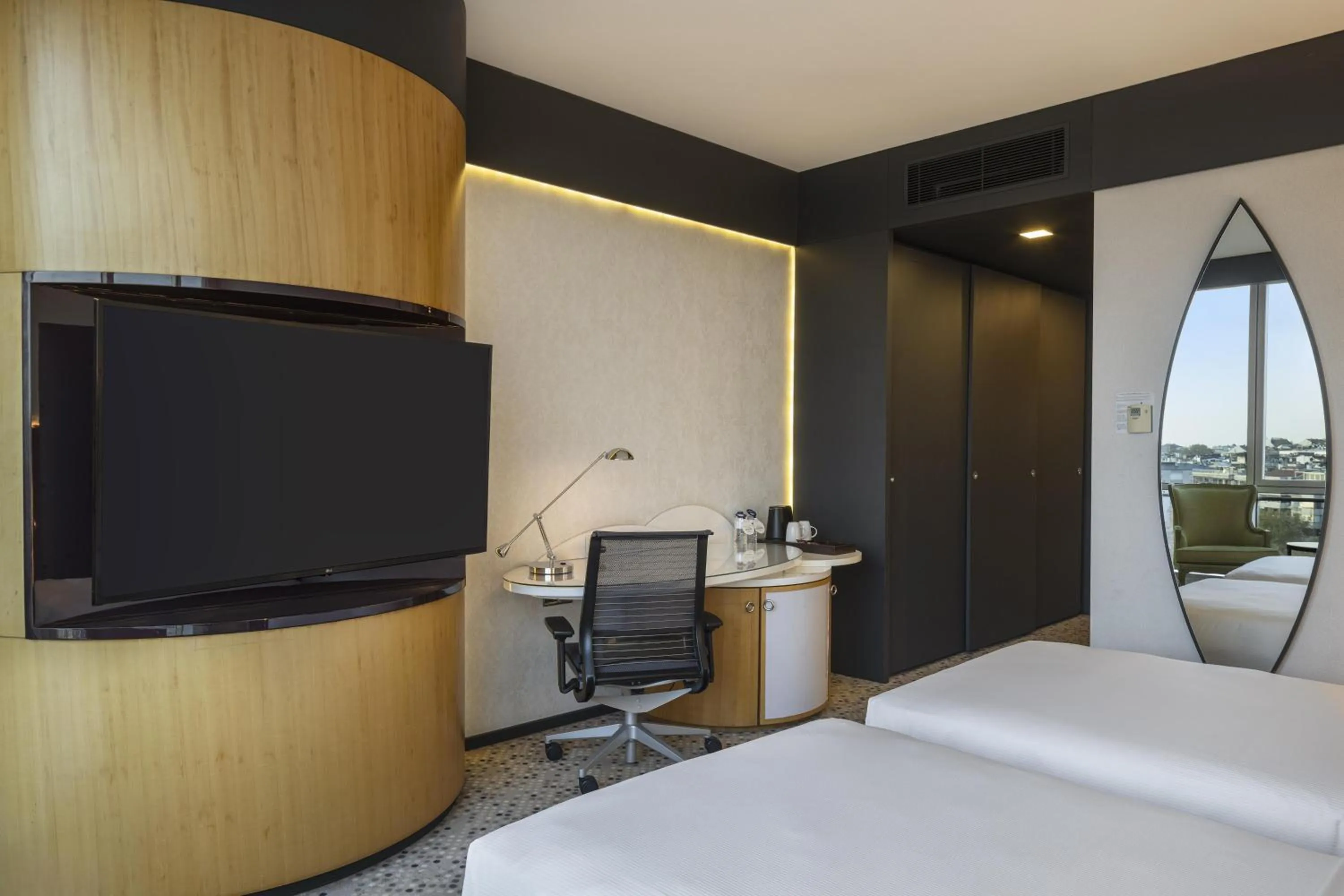 Bed in DoubleTree By Hilton Istanbul - Moda