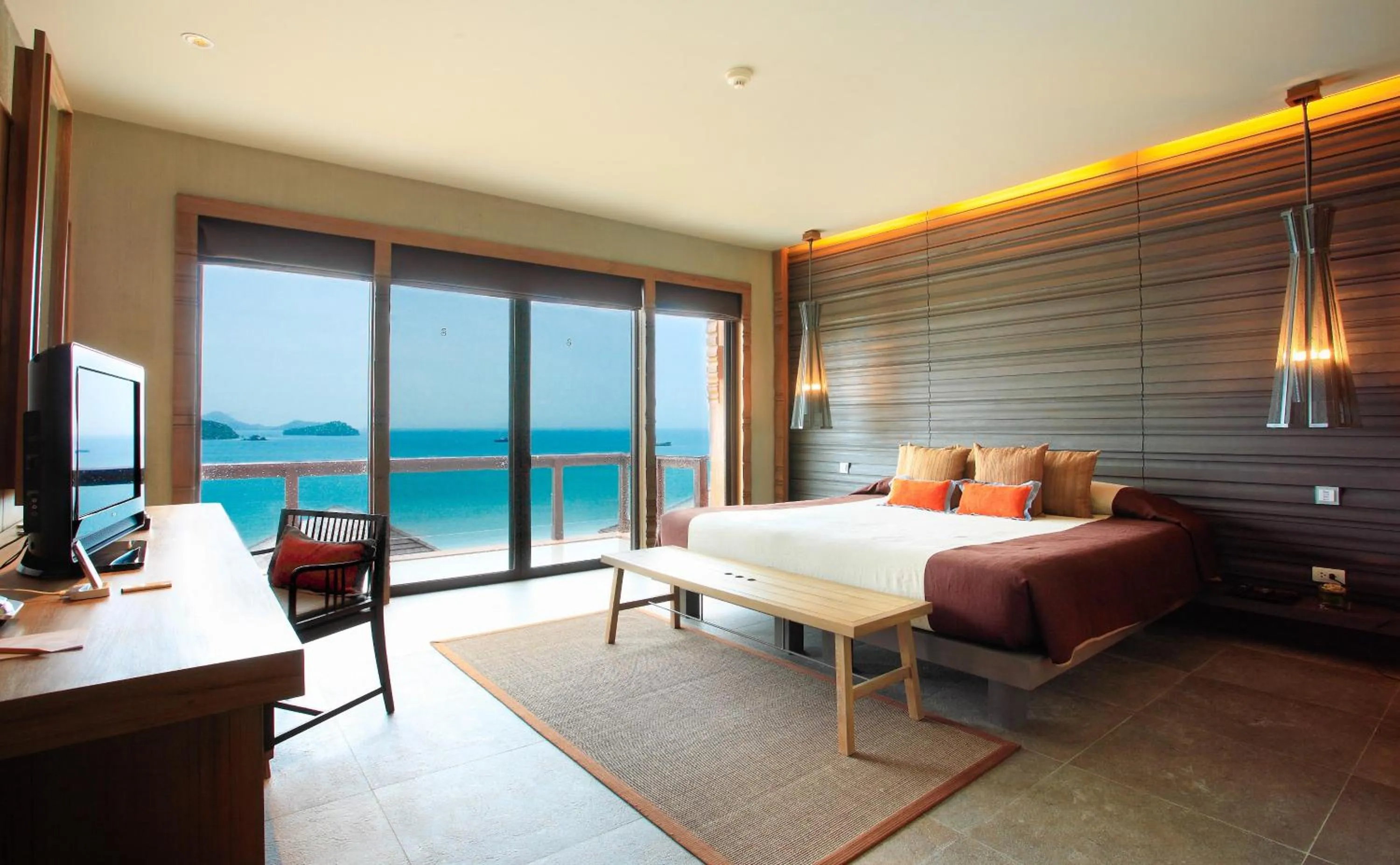 Bed in Sri Panwa Phuket Luxury Pool Villa Hotel - SHA Plus