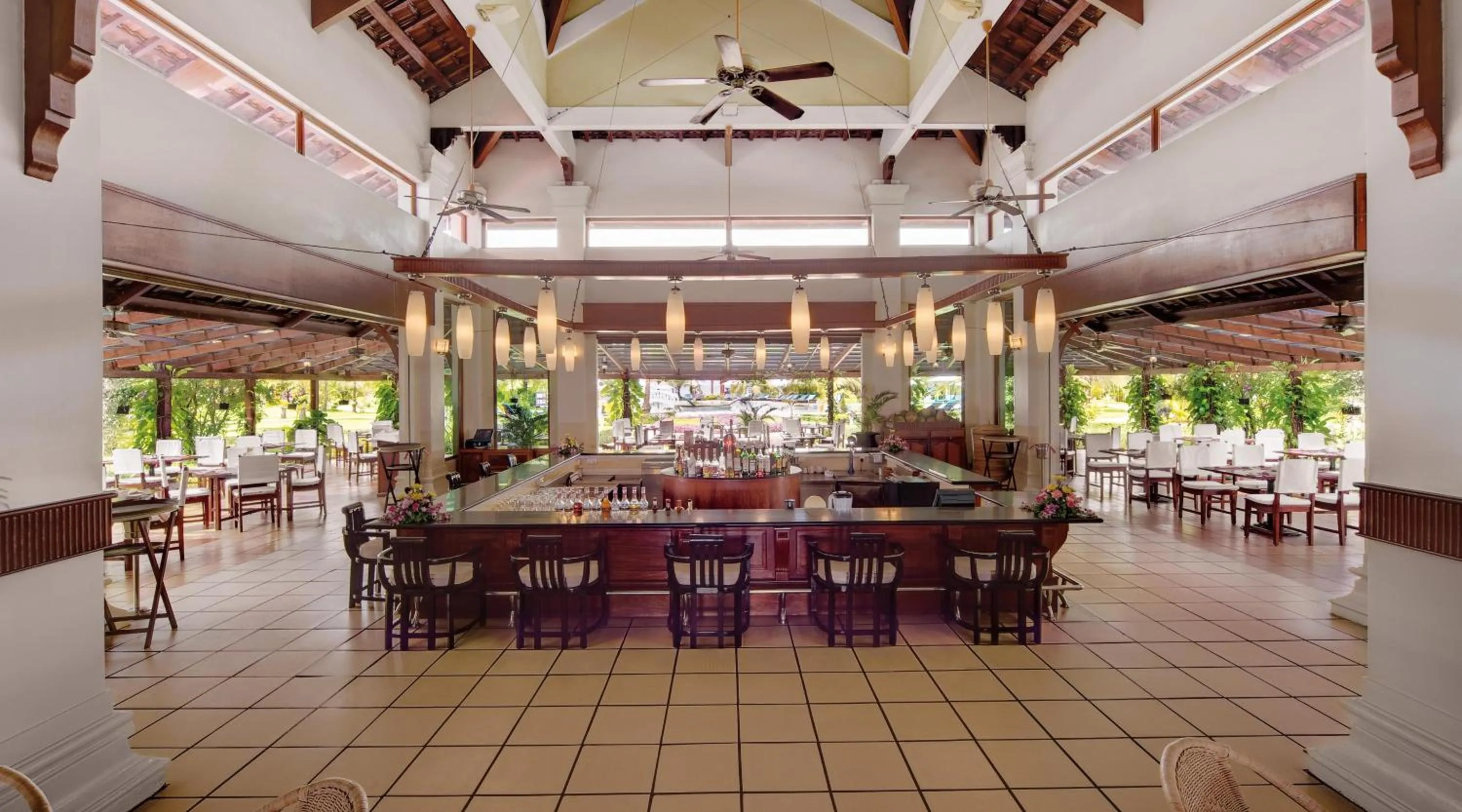Restaurant/places to eat in Sokha Beach Resort