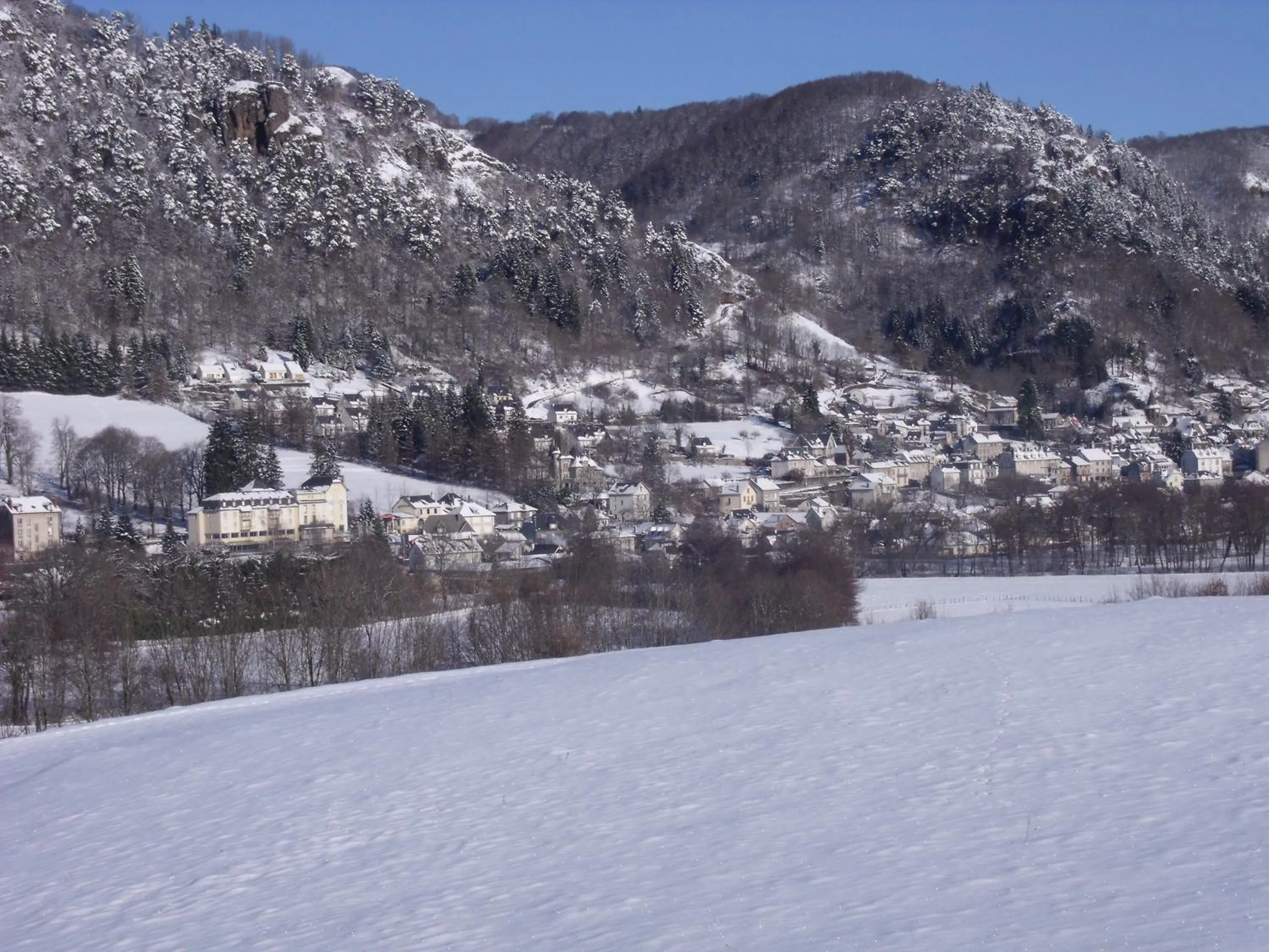 Facade/entrance in Family Hotel