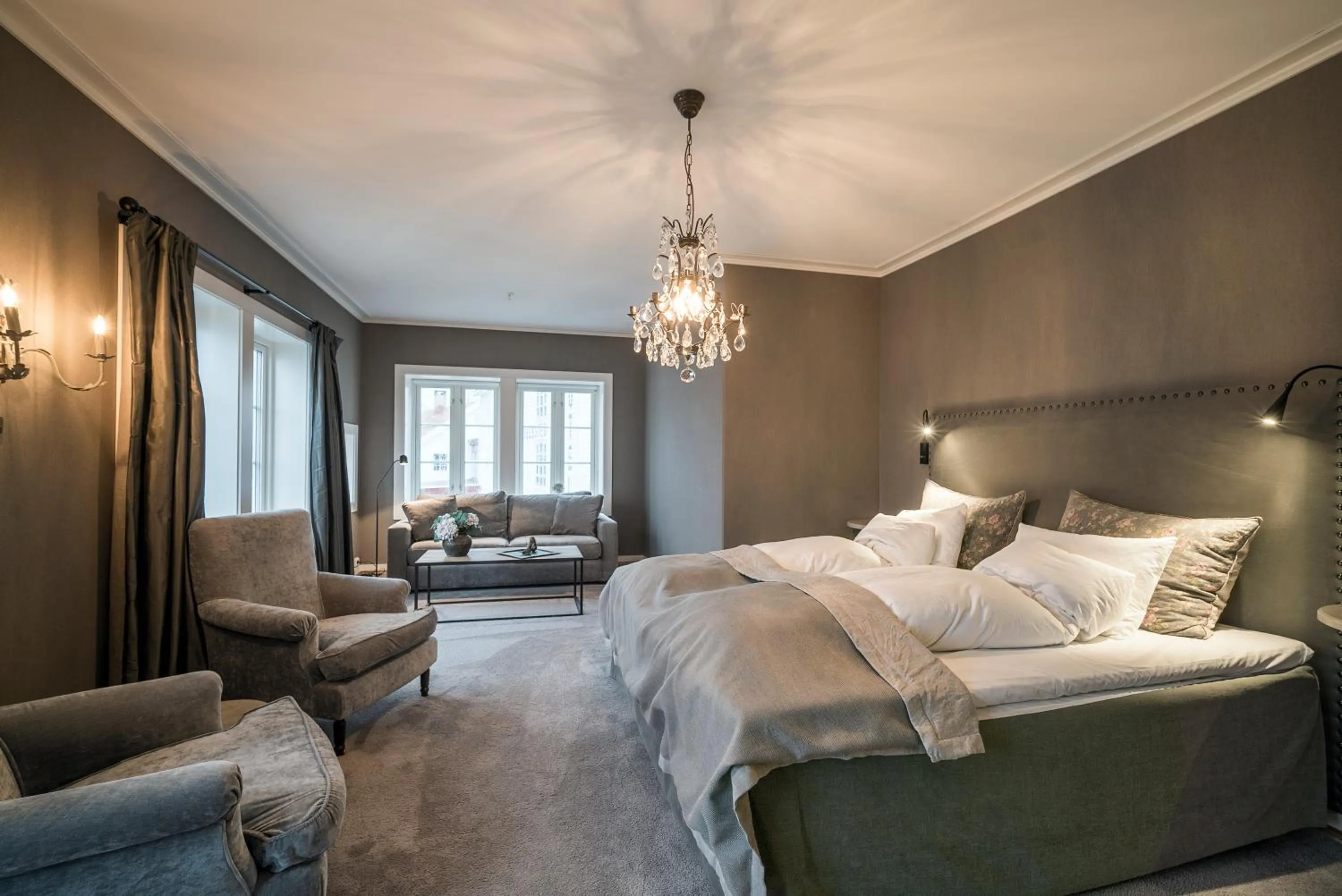 Photo of the whole room, Bed in Angvik Gamle Handelssted - by Classic Norway Hotels