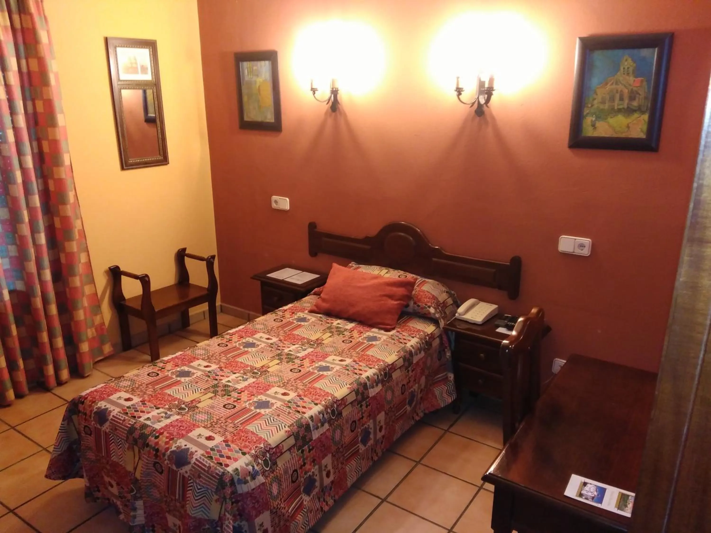 Photo of the whole room in Hotel Riavela