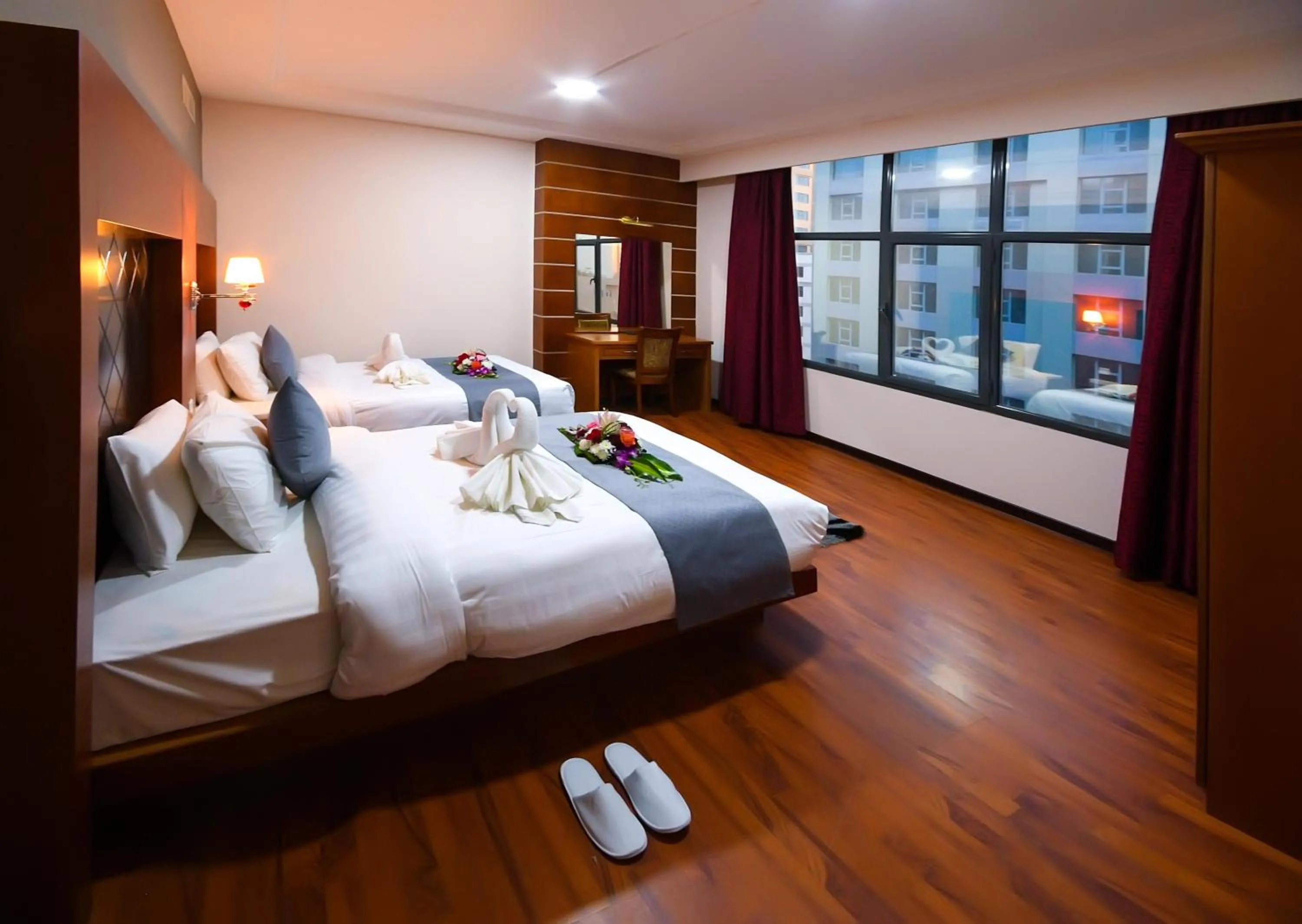 Bed in Sea Diamond Plaza Apartments