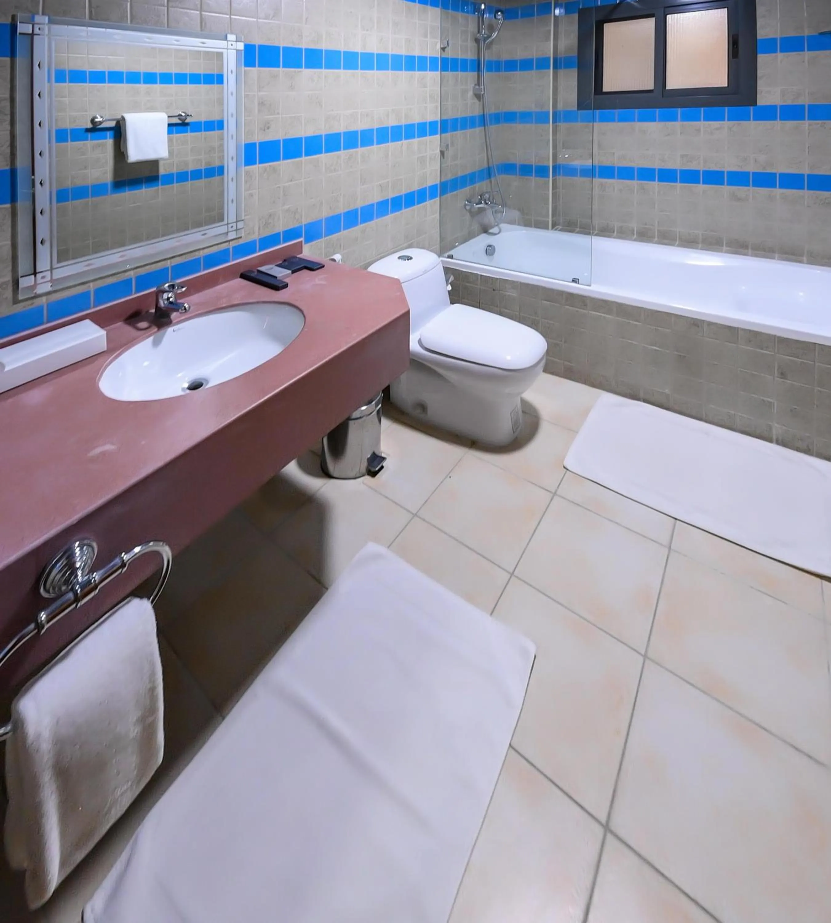 Sea Diamond Plaza Apartments