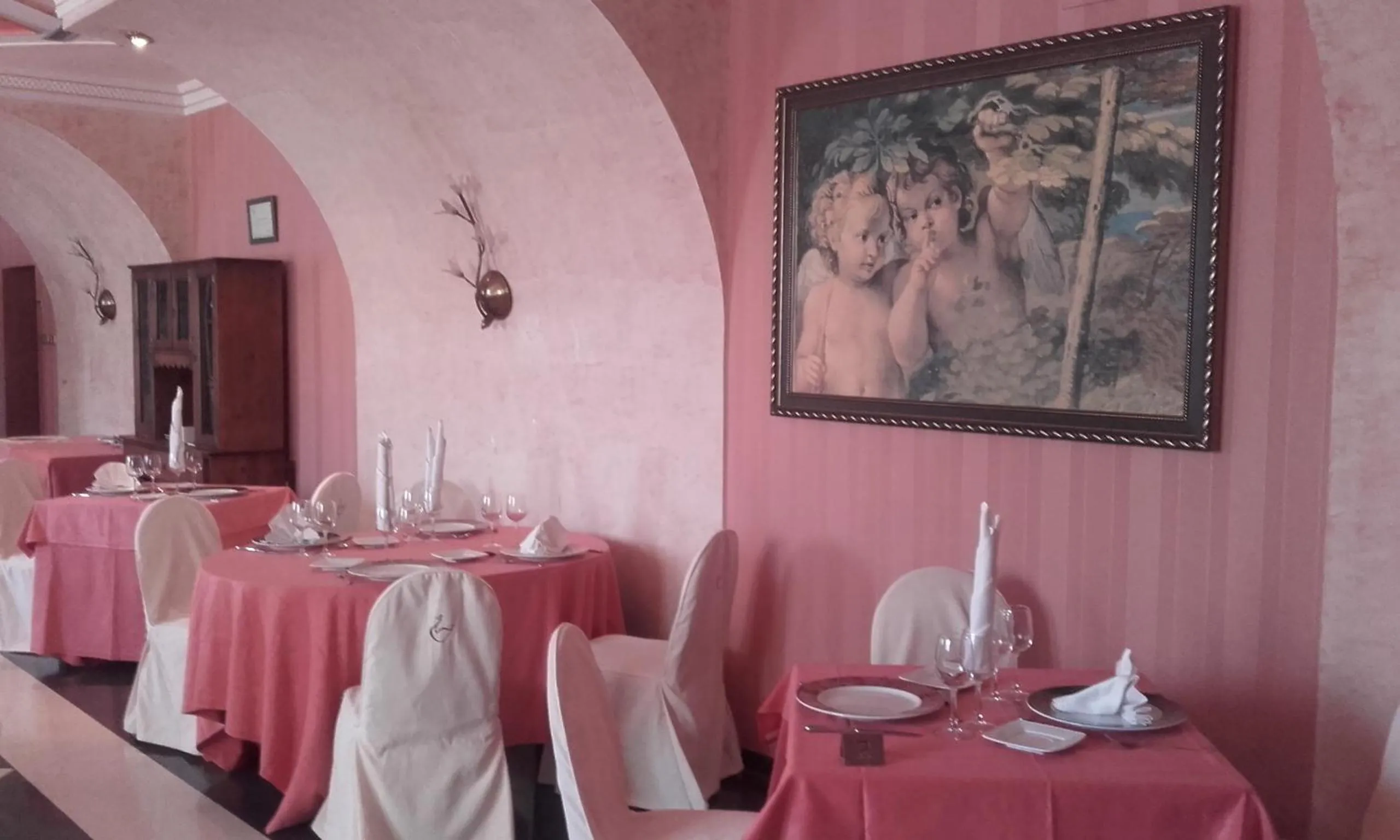 Restaurant/places to eat in Hotel El Cisne