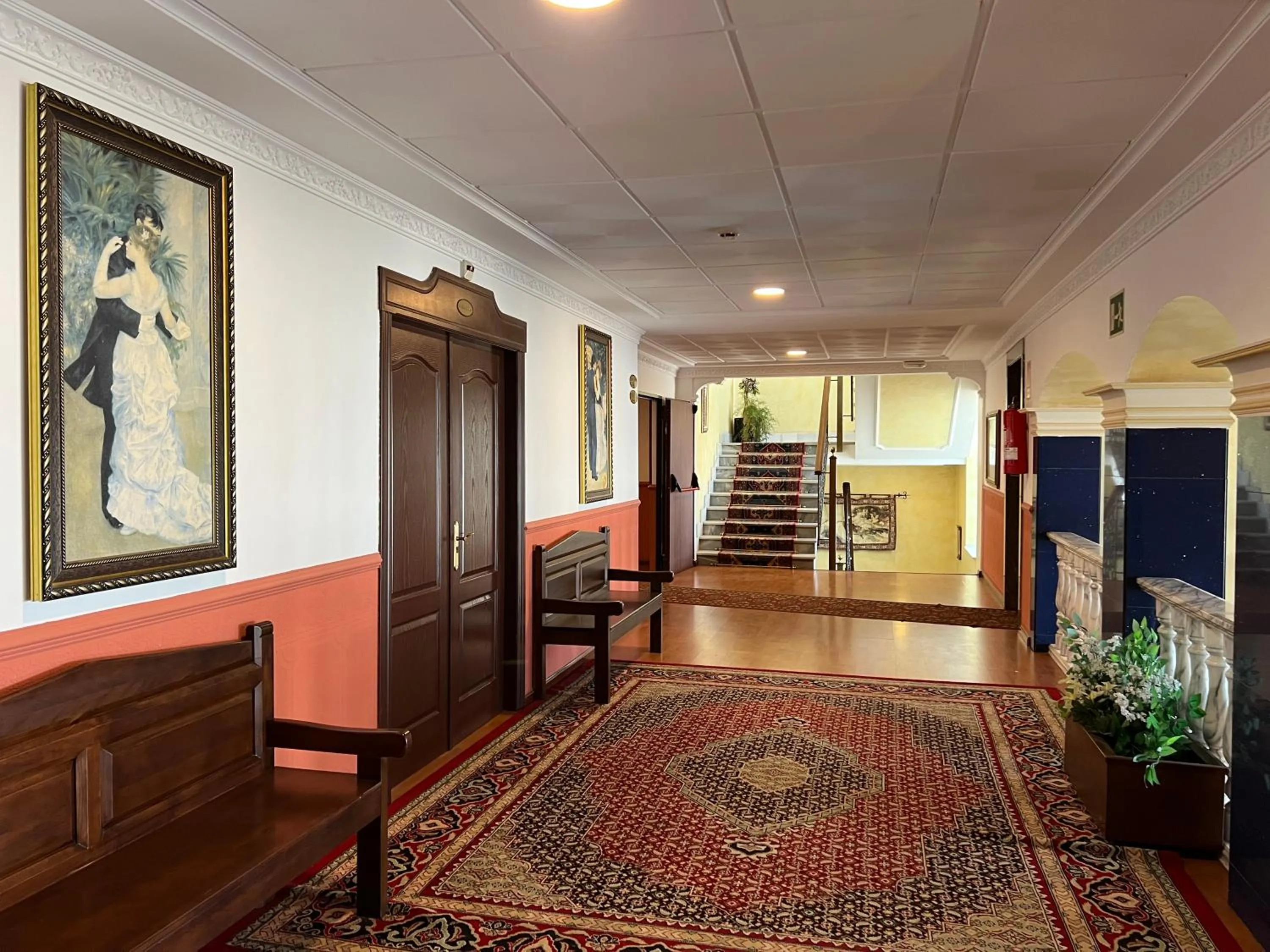 Property building in Hotel El Cisne