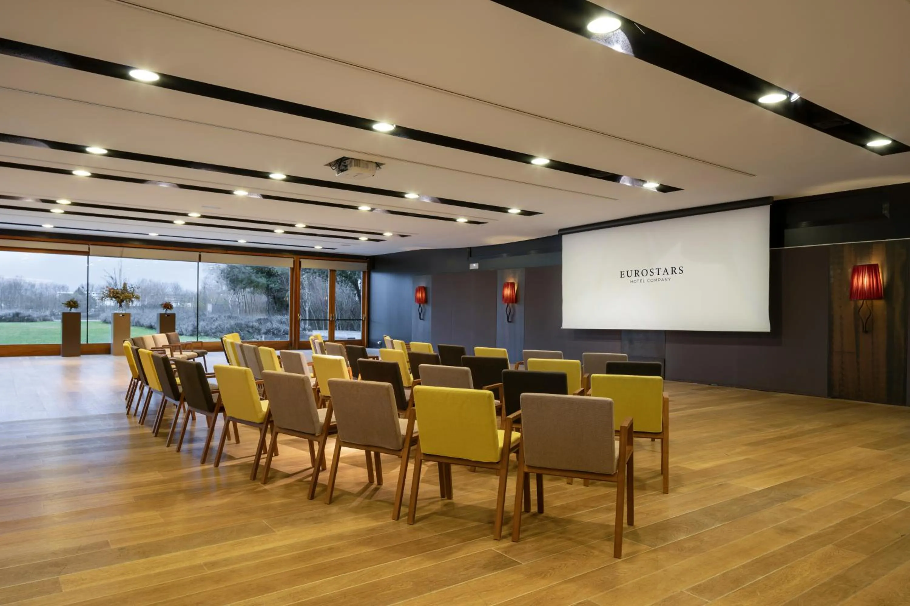 Meeting/conference room in Eurostars Pamplona